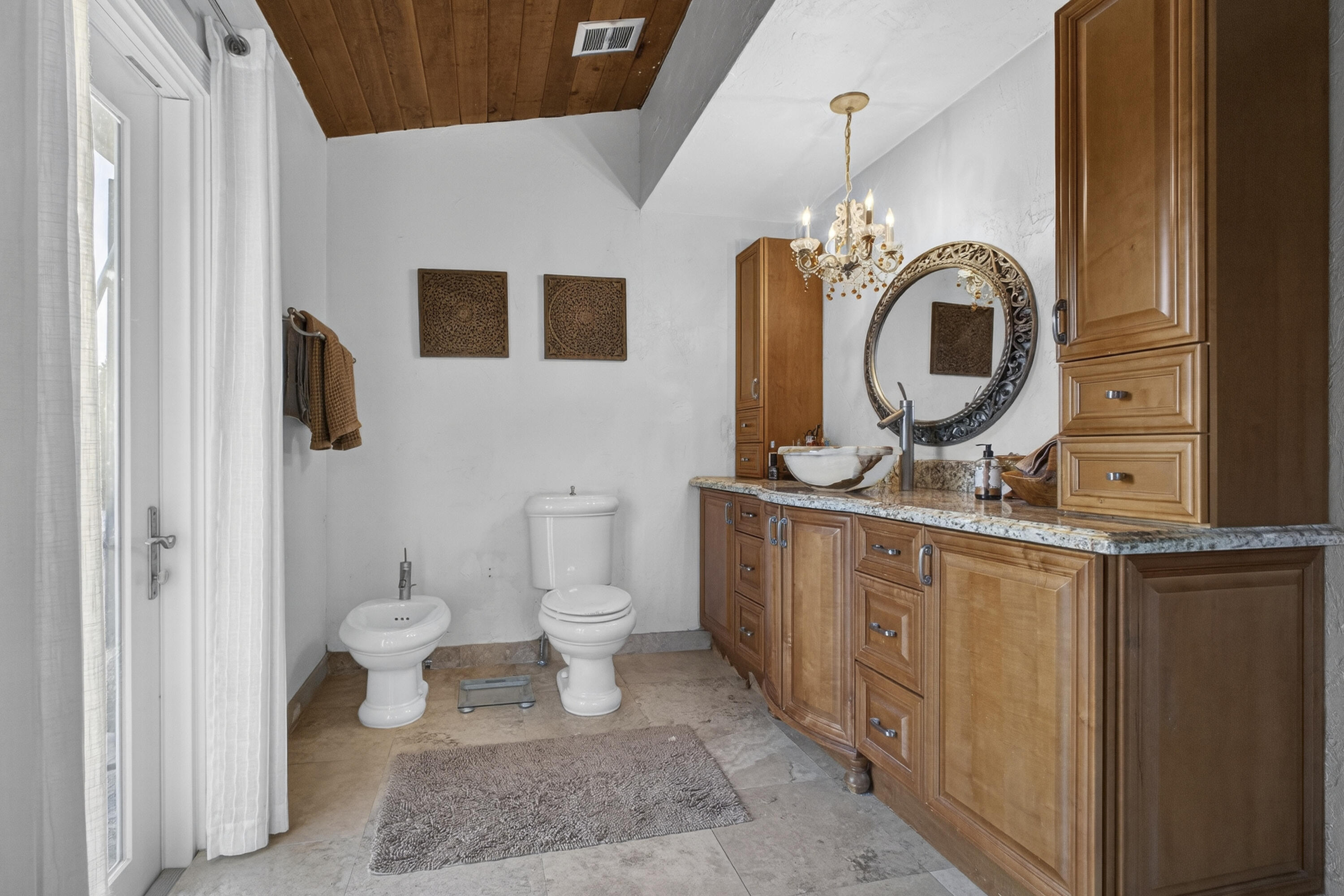 SUGAR POND MANOR - Residential