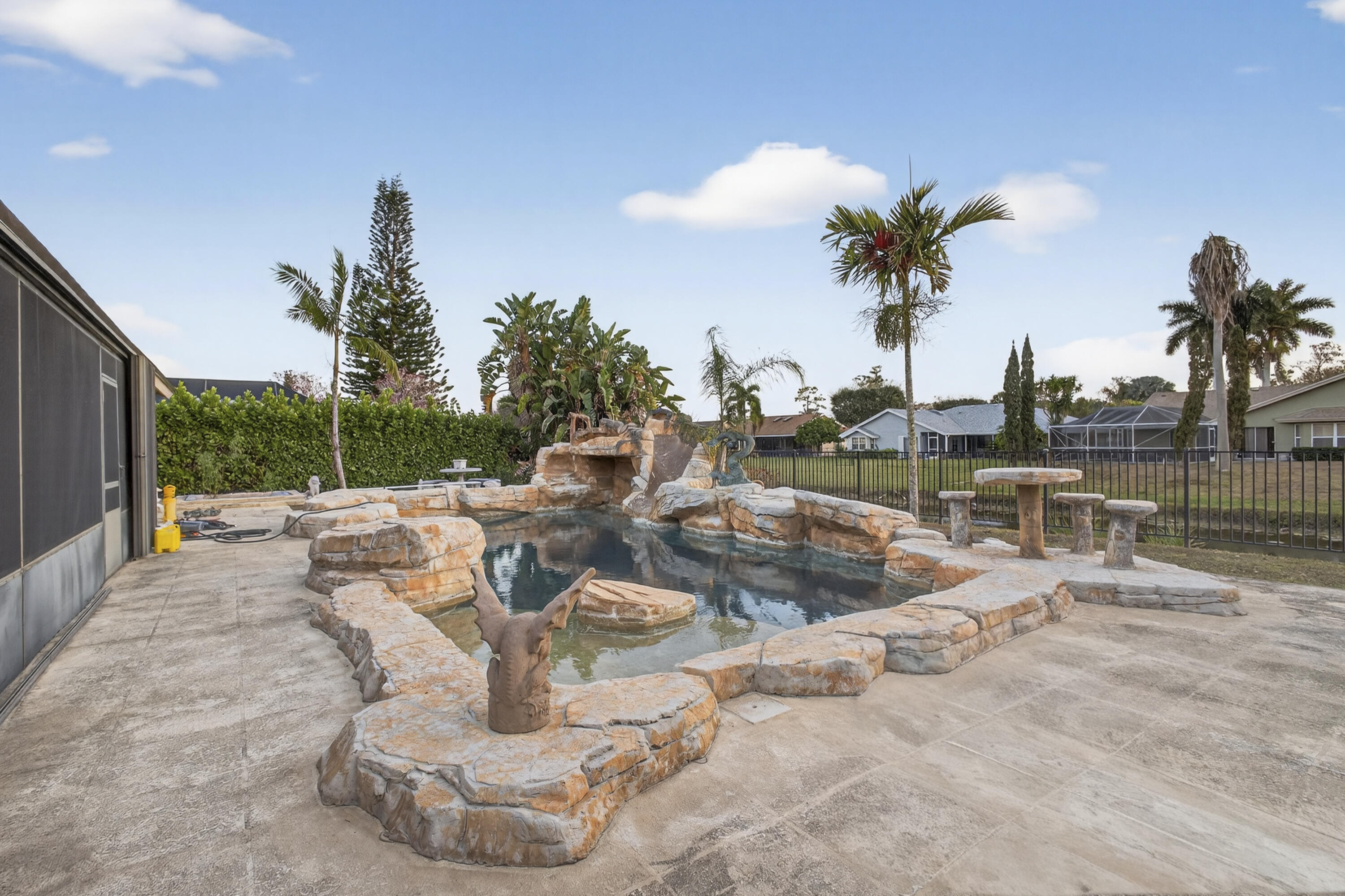 SUGAR POND MANOR - Residential