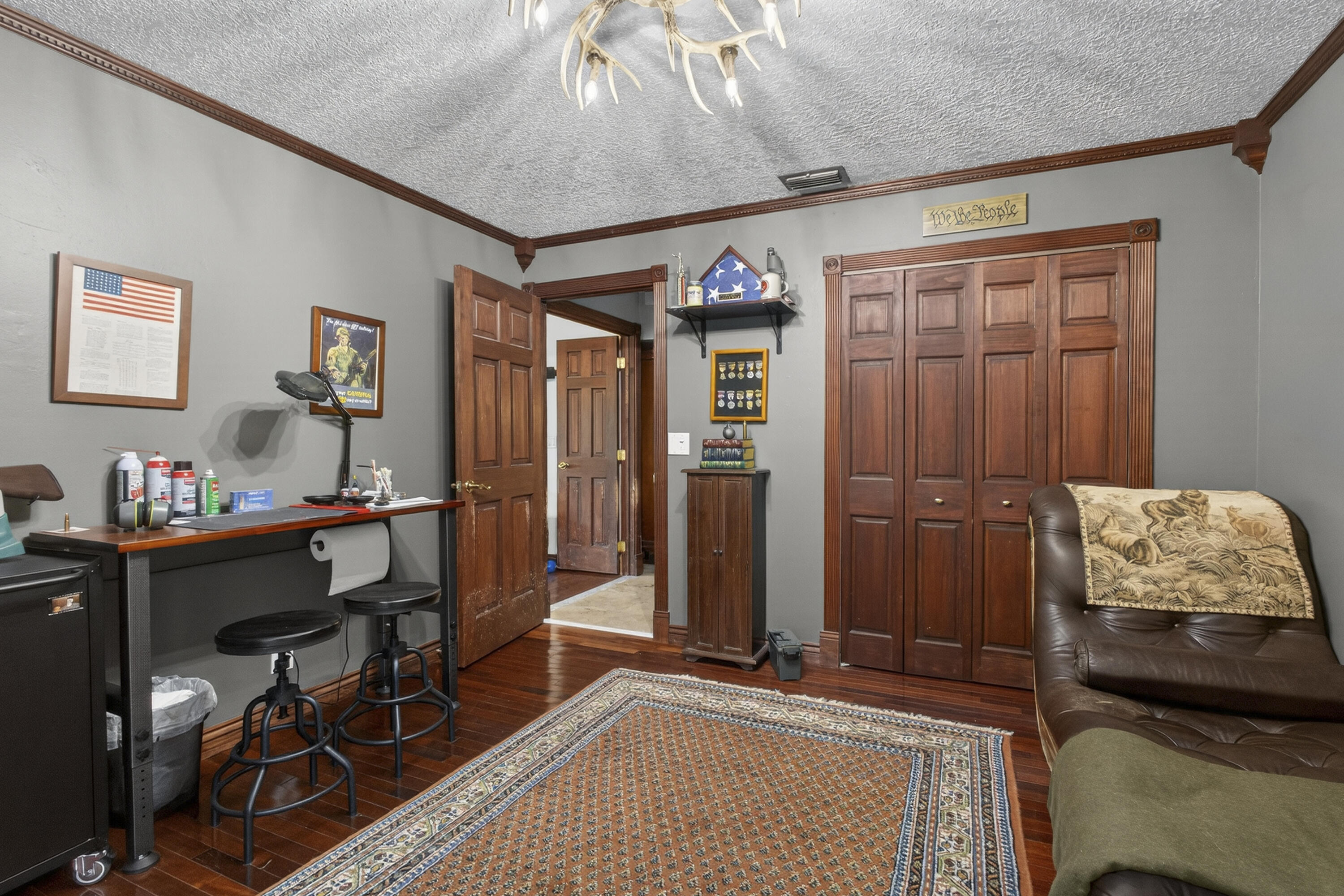 SUGAR POND MANOR - Residential