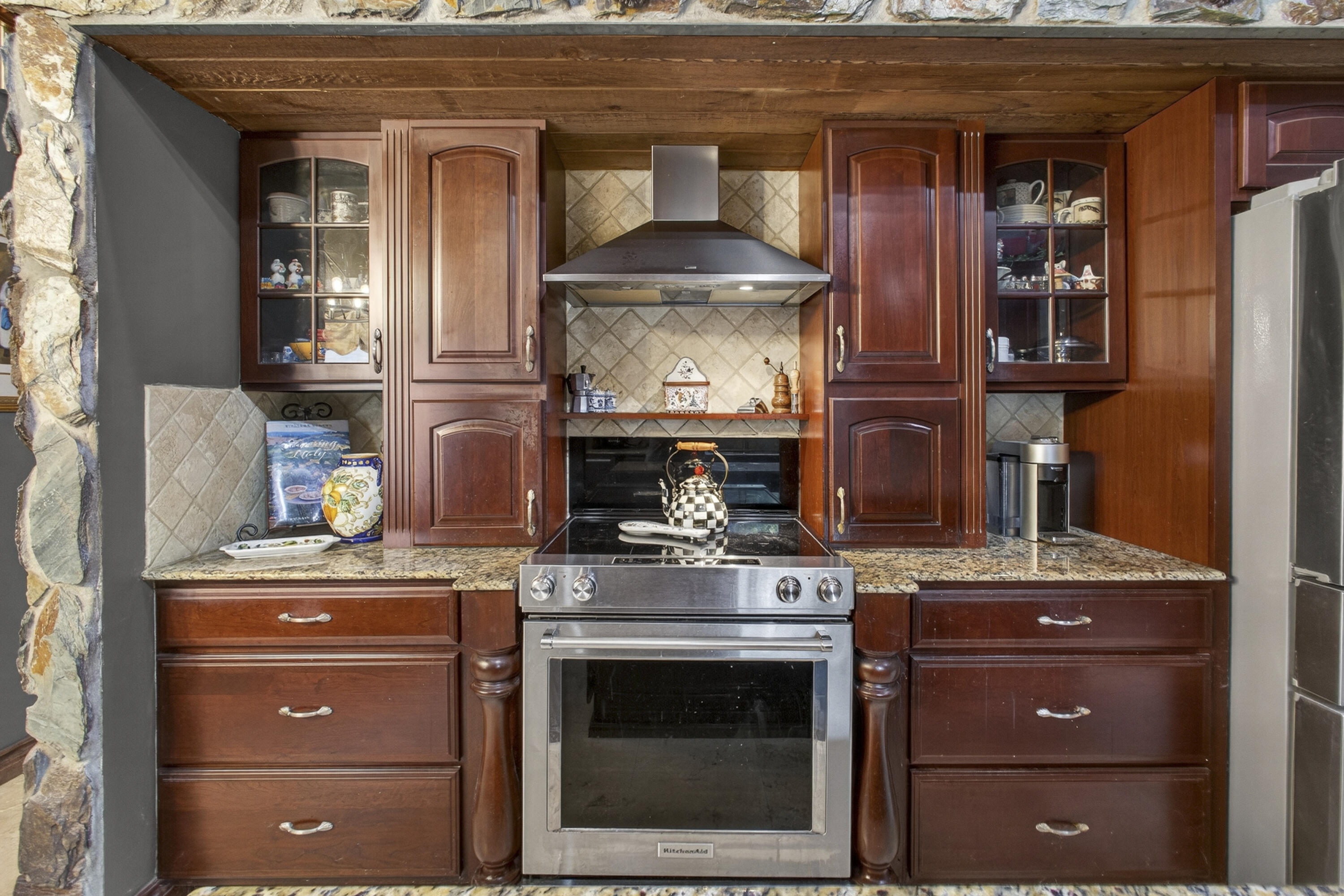 SUGAR POND MANOR - Residential