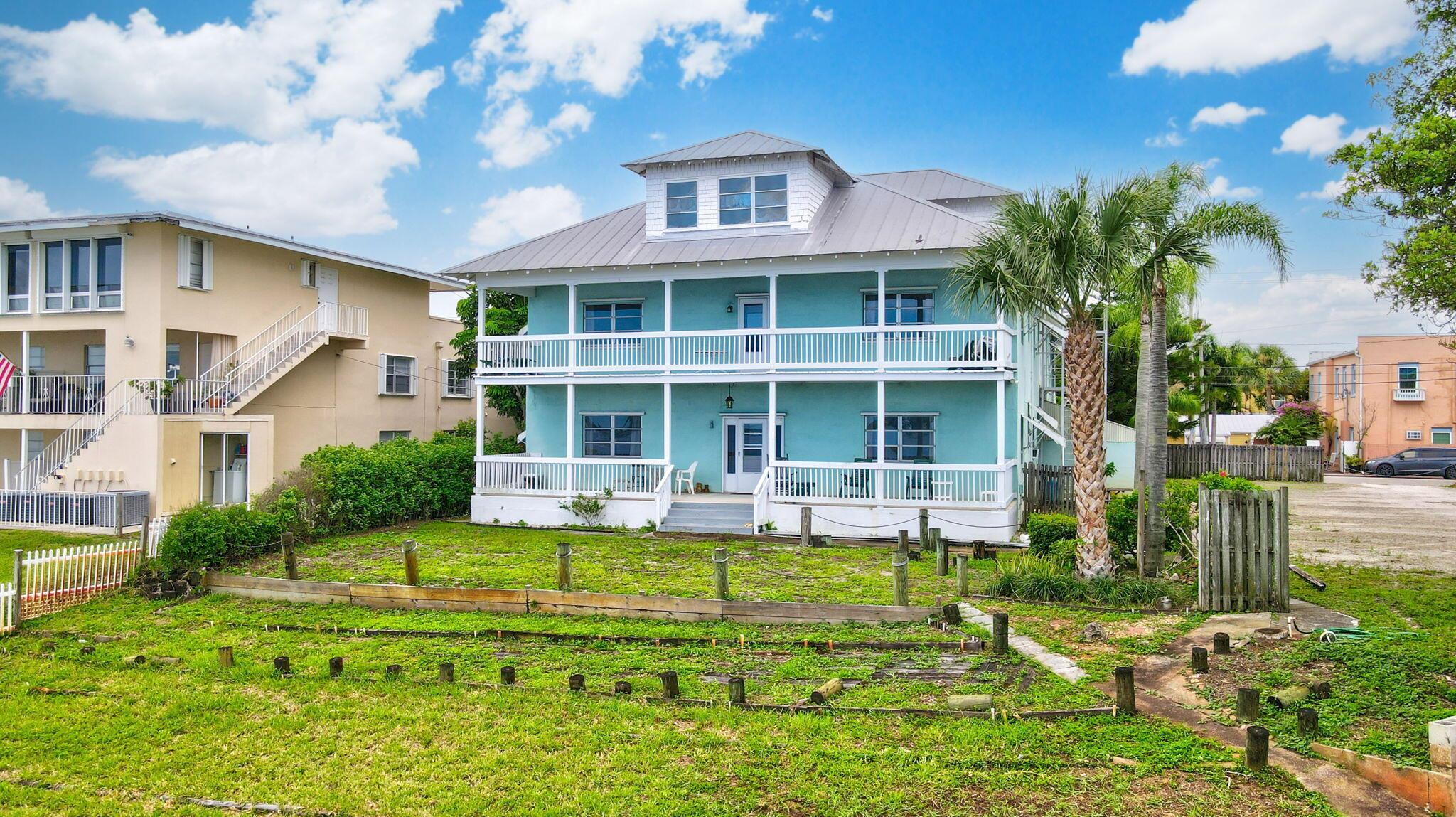 15 SE Seminole Street