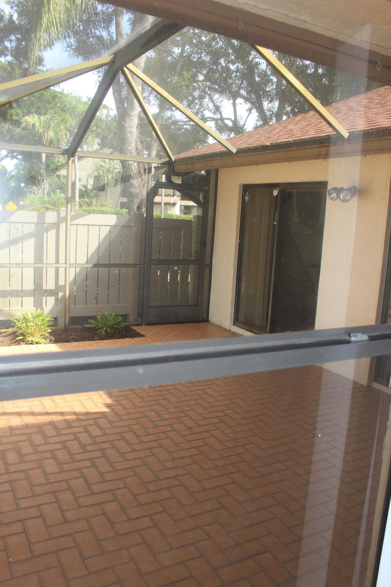 APPLEWOOD VILLAGE III-A CONDO - Residential