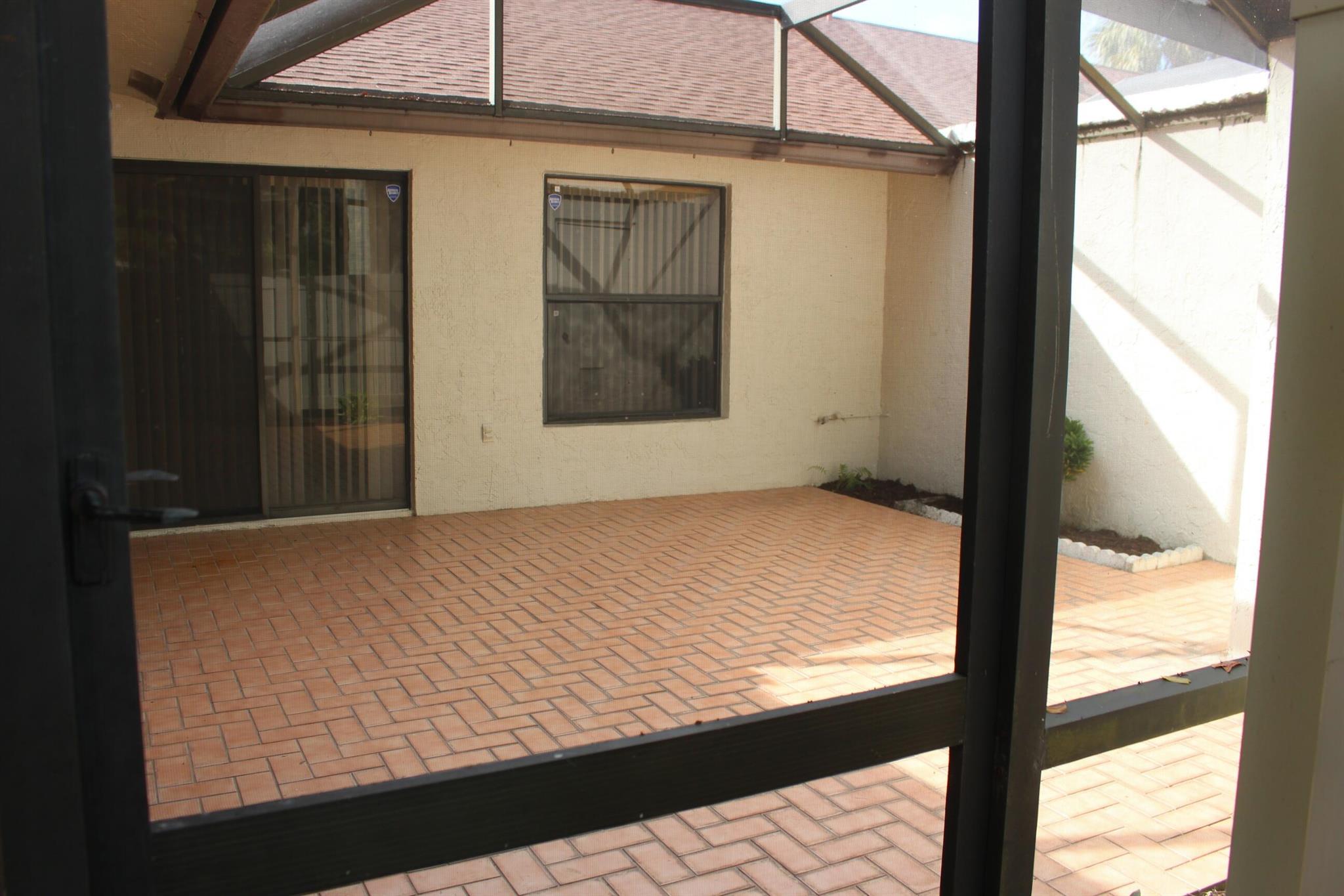 APPLEWOOD VILLAGE III-A C - Residential