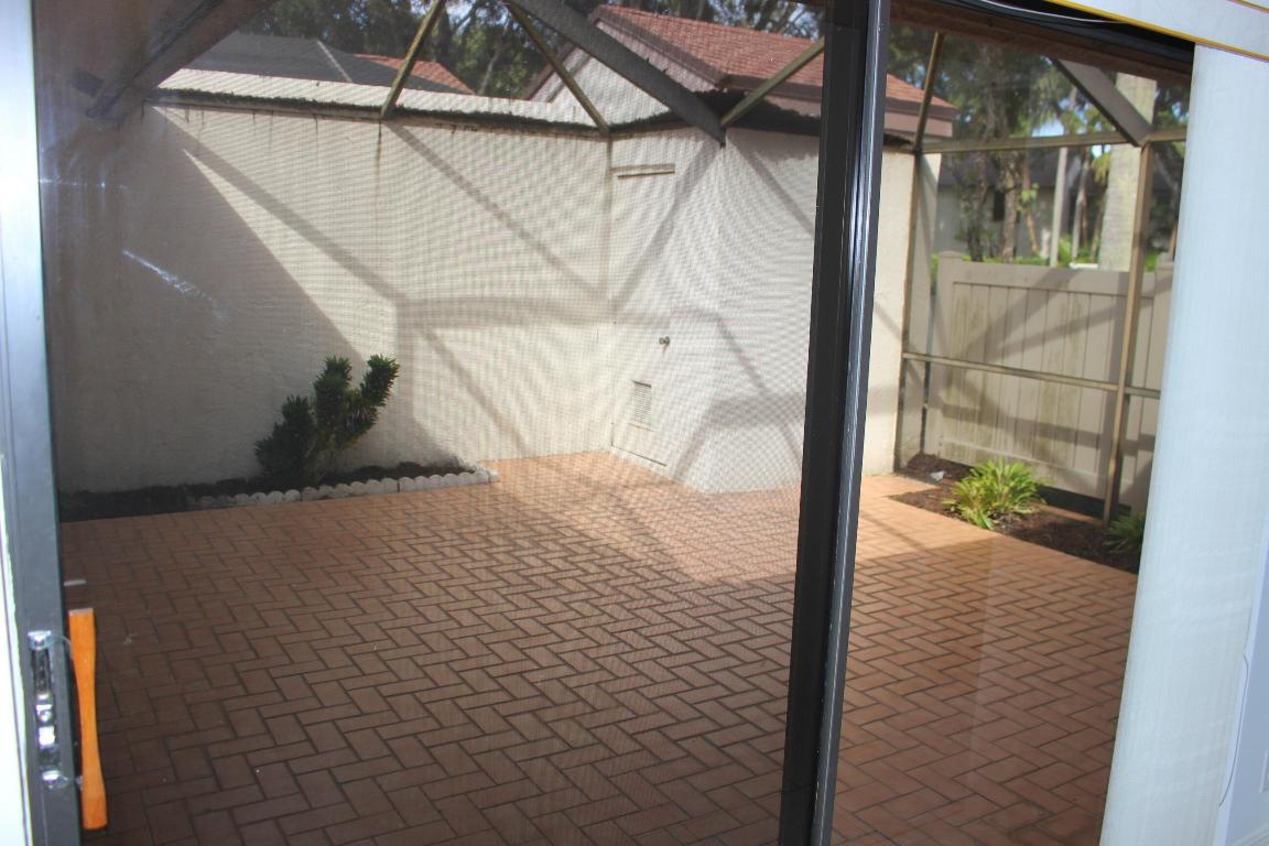 APPLEWOOD VILLAGE III-A CONDO - Residential