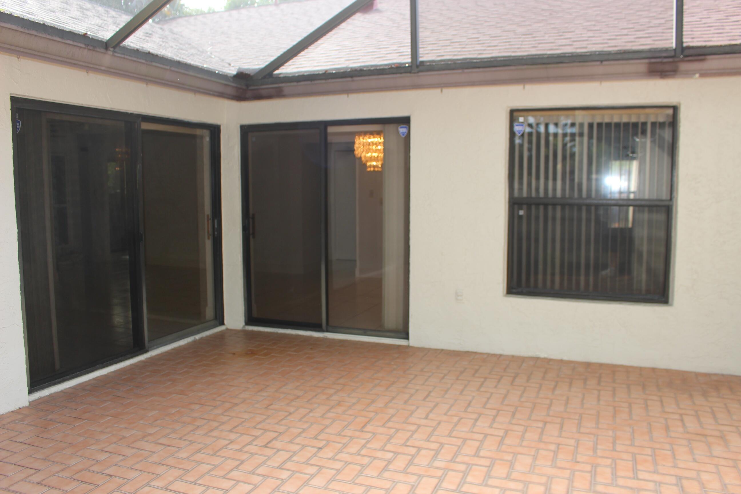 APPLEWOOD VILLAGE III-A CONDO - Residential