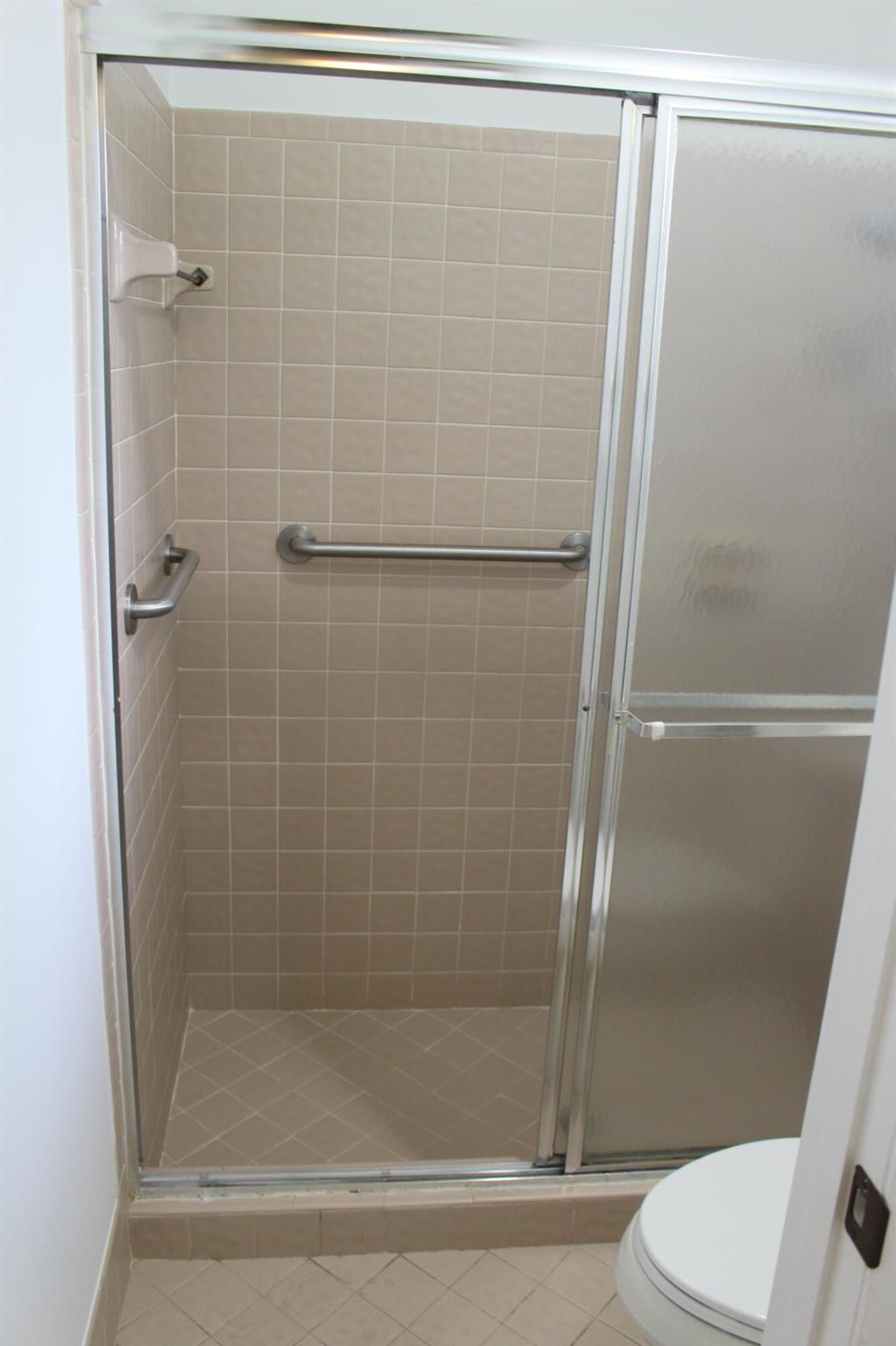 APPLEWOOD VILLAGE III-A C - Residential