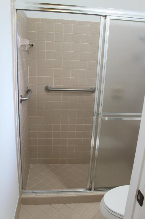 APPLEWOOD VILLAGE III-A CONDO - Residential