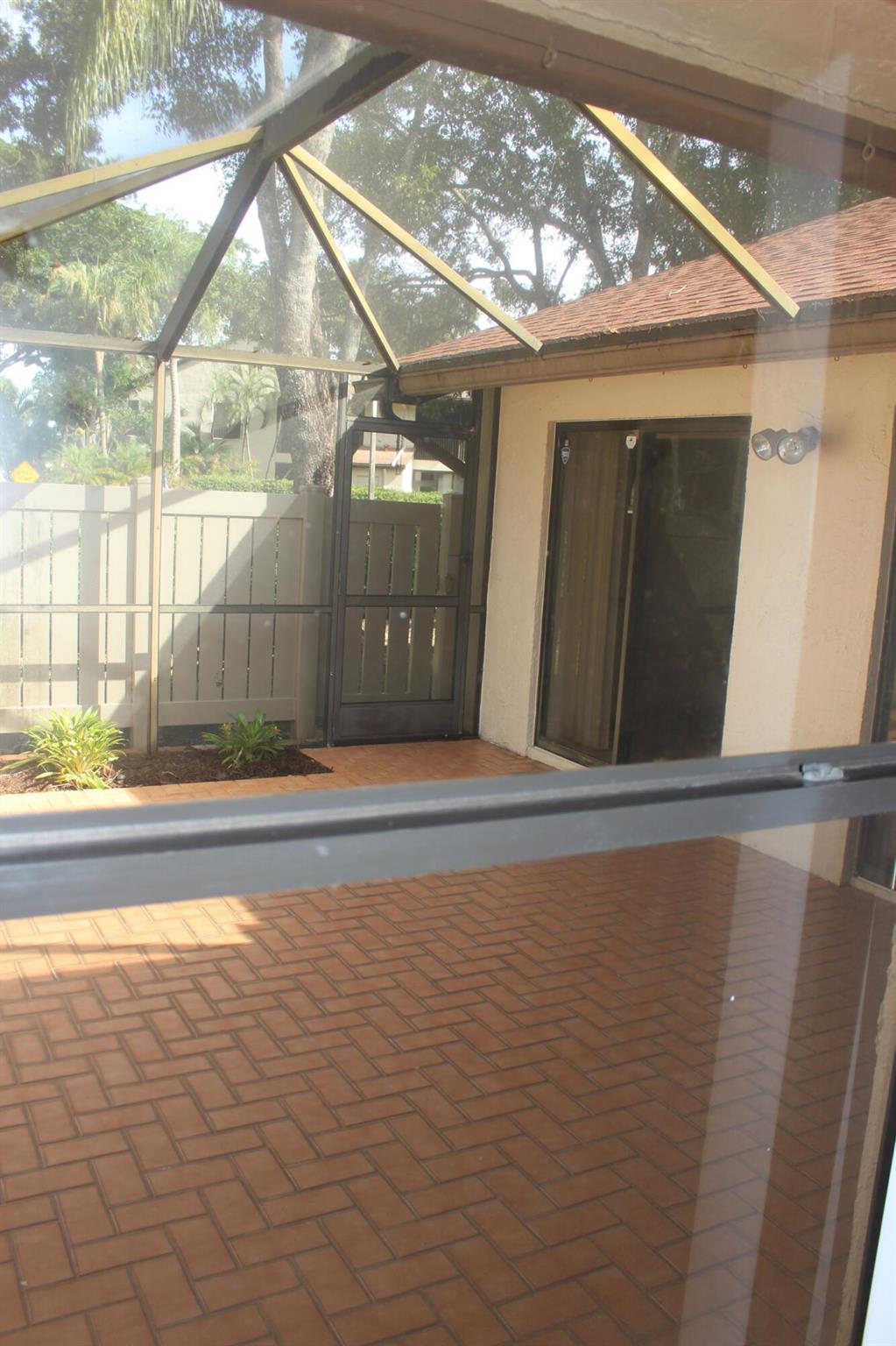 APPLEWOOD VILLAGE III-A C - Residential