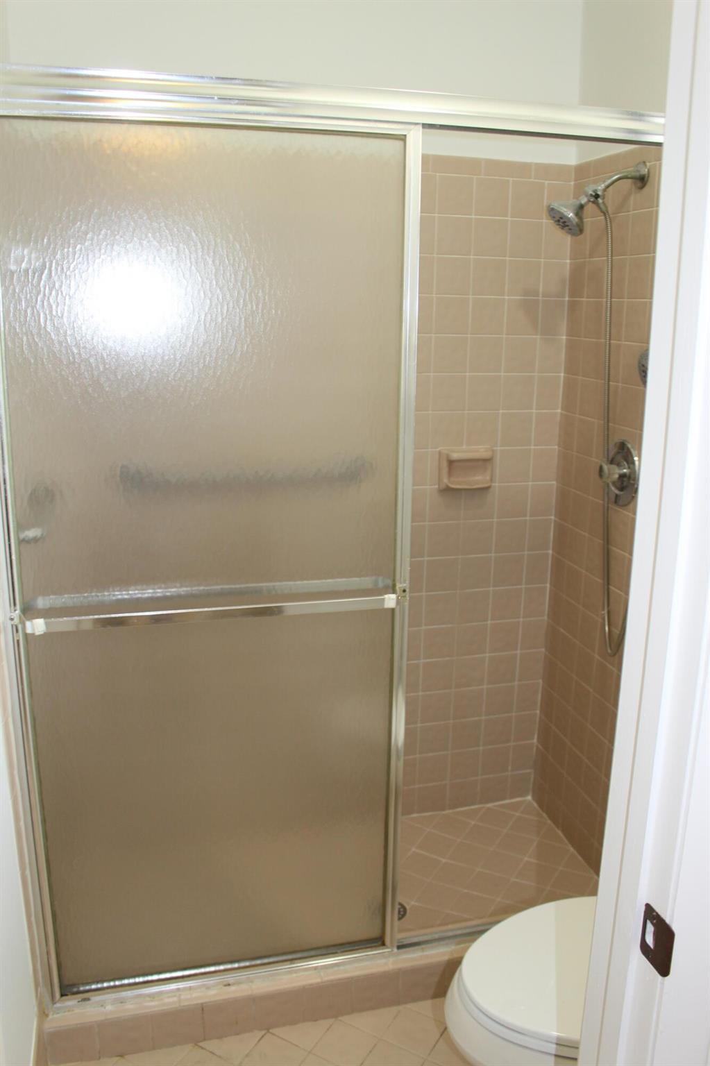 APPLEWOOD VILLAGE III-A C - Residential