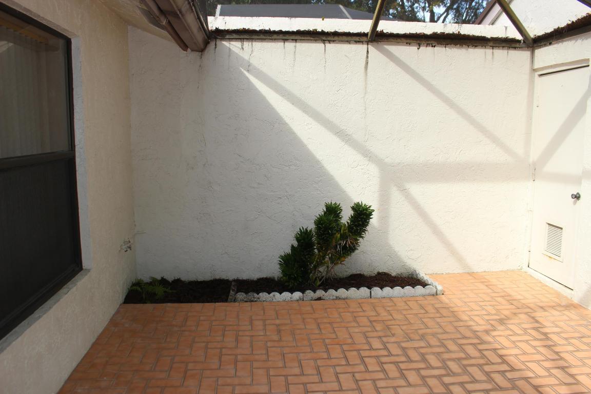 APPLEWOOD VILLAGE III-A CONDO - Residential