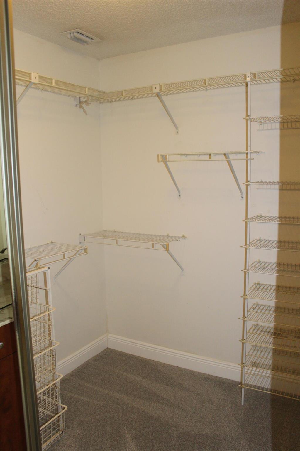 APPLEWOOD VILLAGE III-A C - Residential