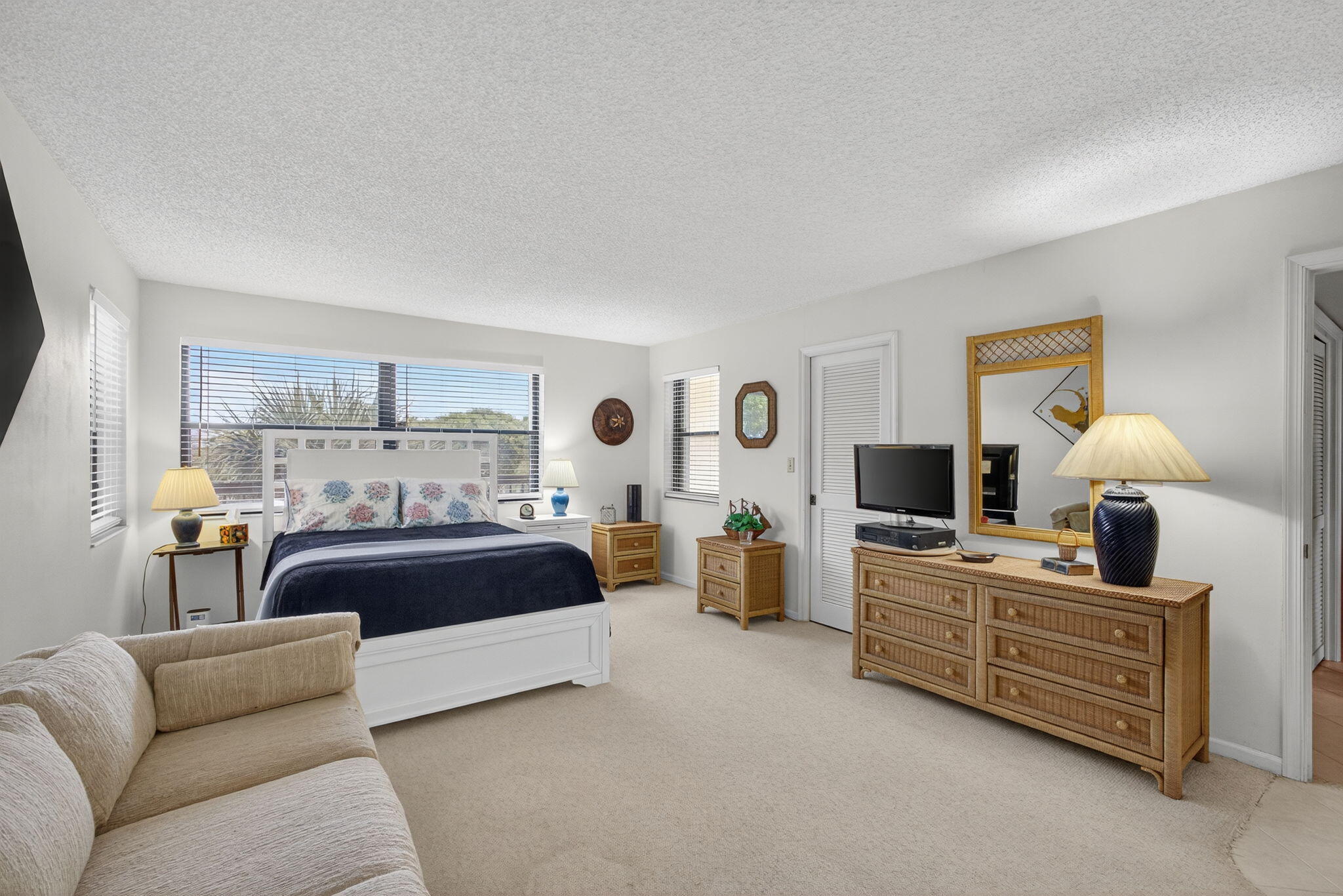 EVERGLADES OF NORTH PALM BEACH - Residential