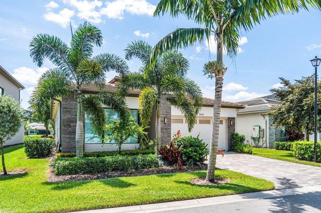 Photo of 8606 Tower Bridge Court, Boca Raton, FL 33496 (MLS # R10917809)