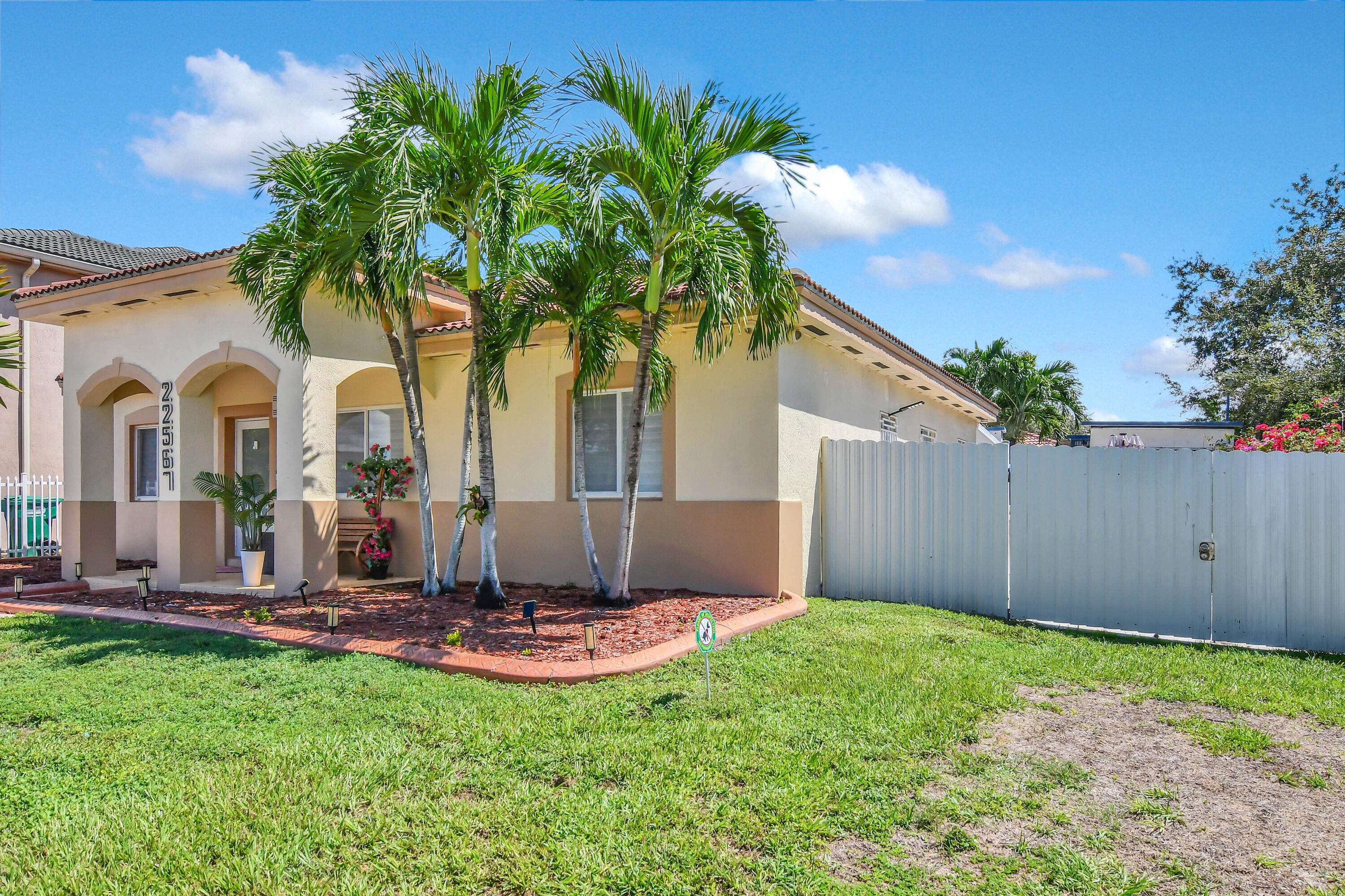 22567 SW 102ND Path
