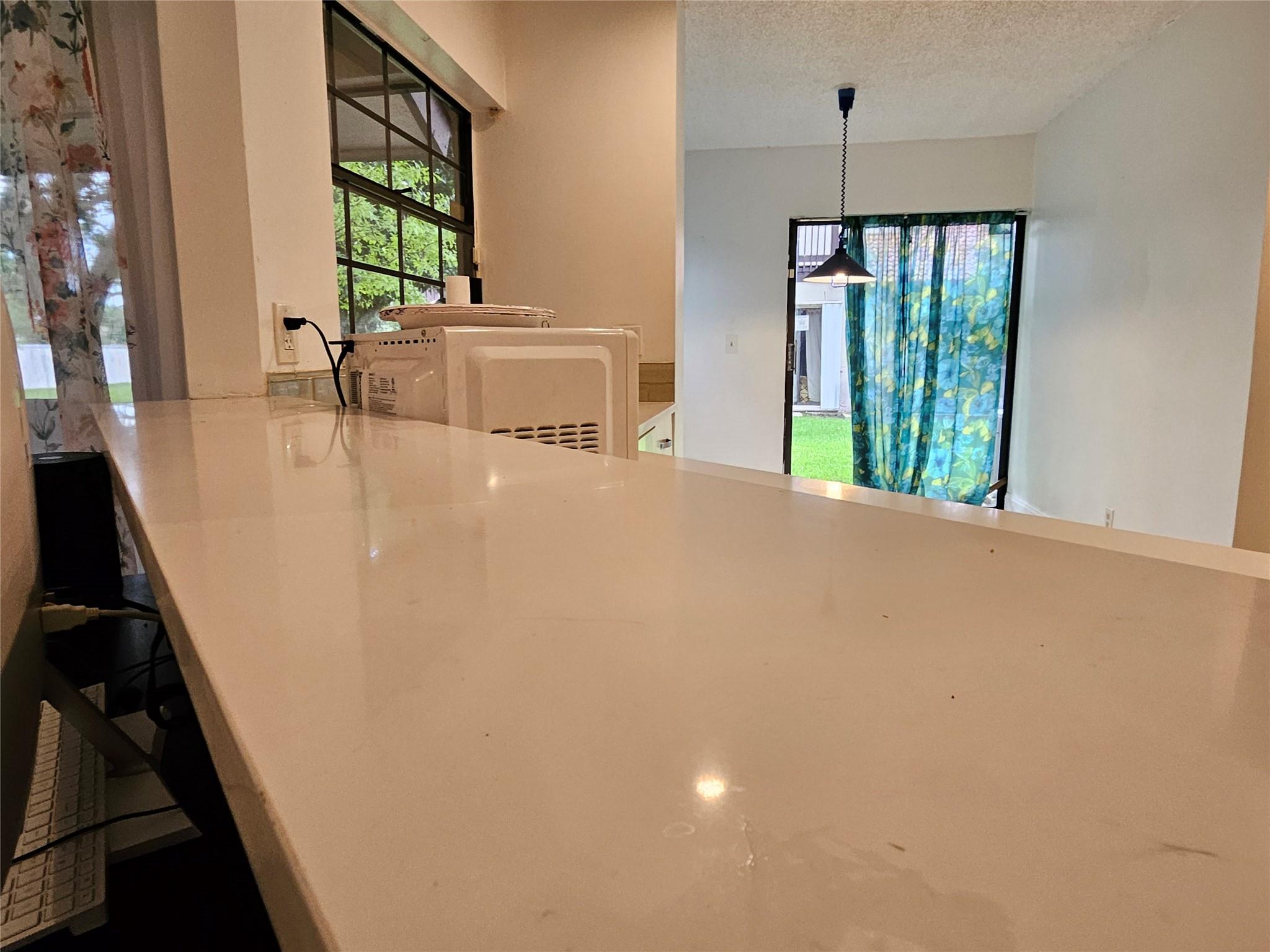 LAKEVIEW COURTS AT JACAR - Residential
