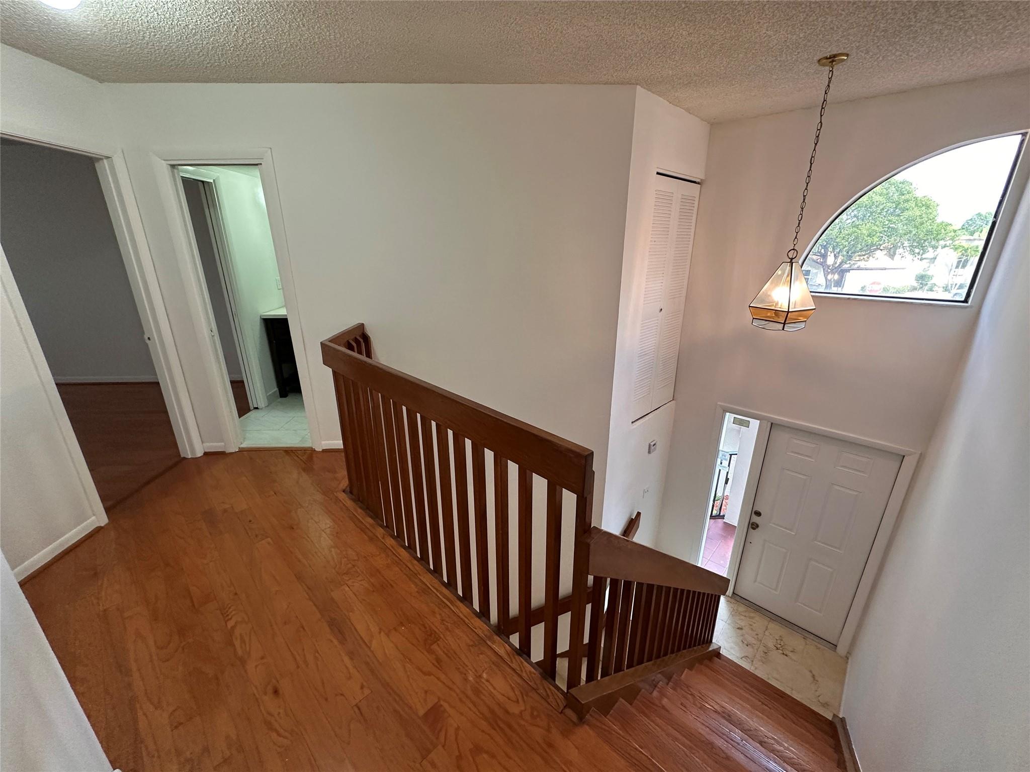 LAKEVIEW COURTS AT JACAR - Residential