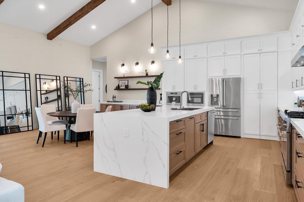 Rio Vista C J Hectors Res - Residential