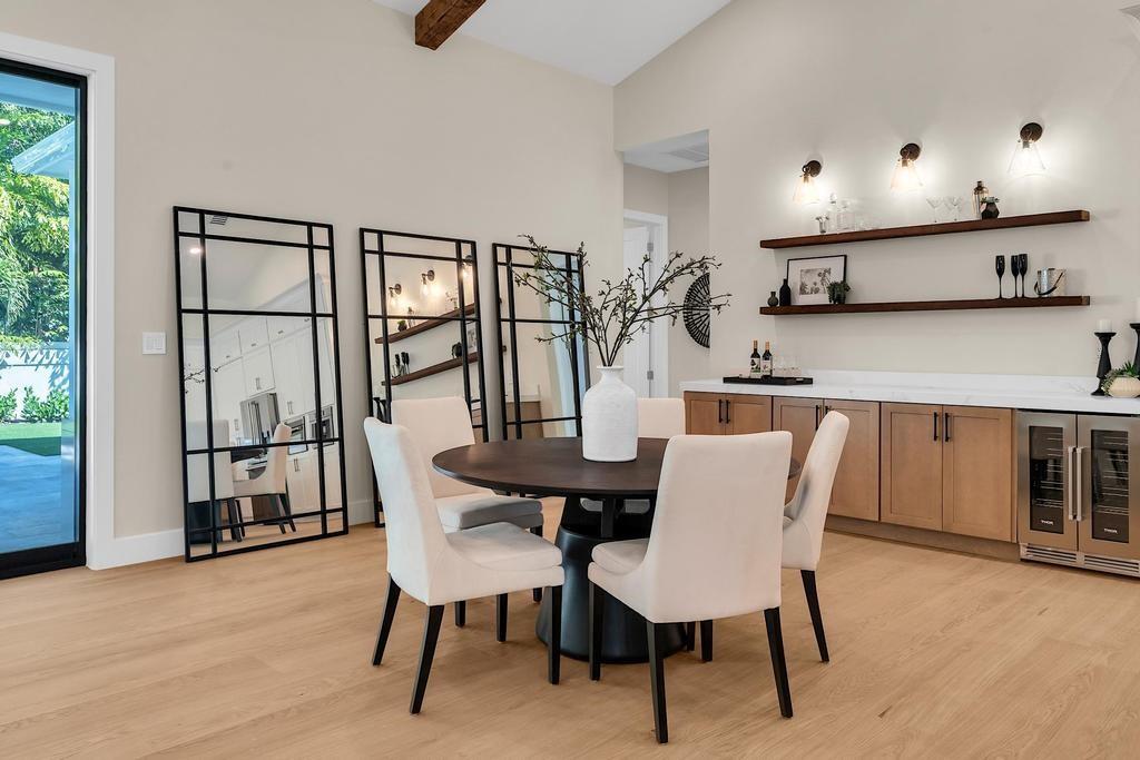 Rio Vista C J Hectors Res - Residential