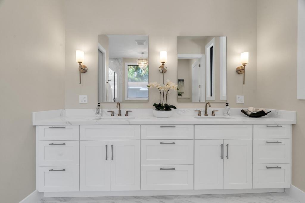 Rio Vista C J Hectors Res - Residential