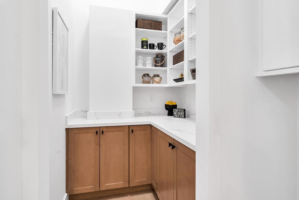 Rio Vista C J Hectors Res - Residential