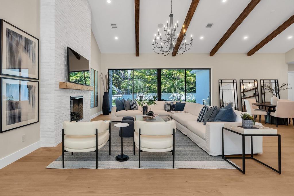 Rio Vista C J Hectors Res - Residential