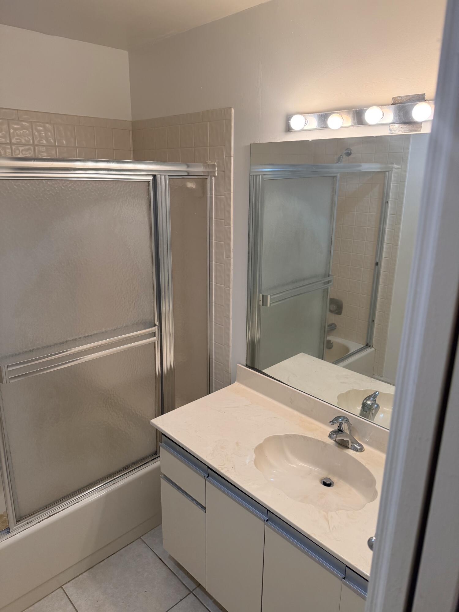 CEDAR POINT 6 - Residential