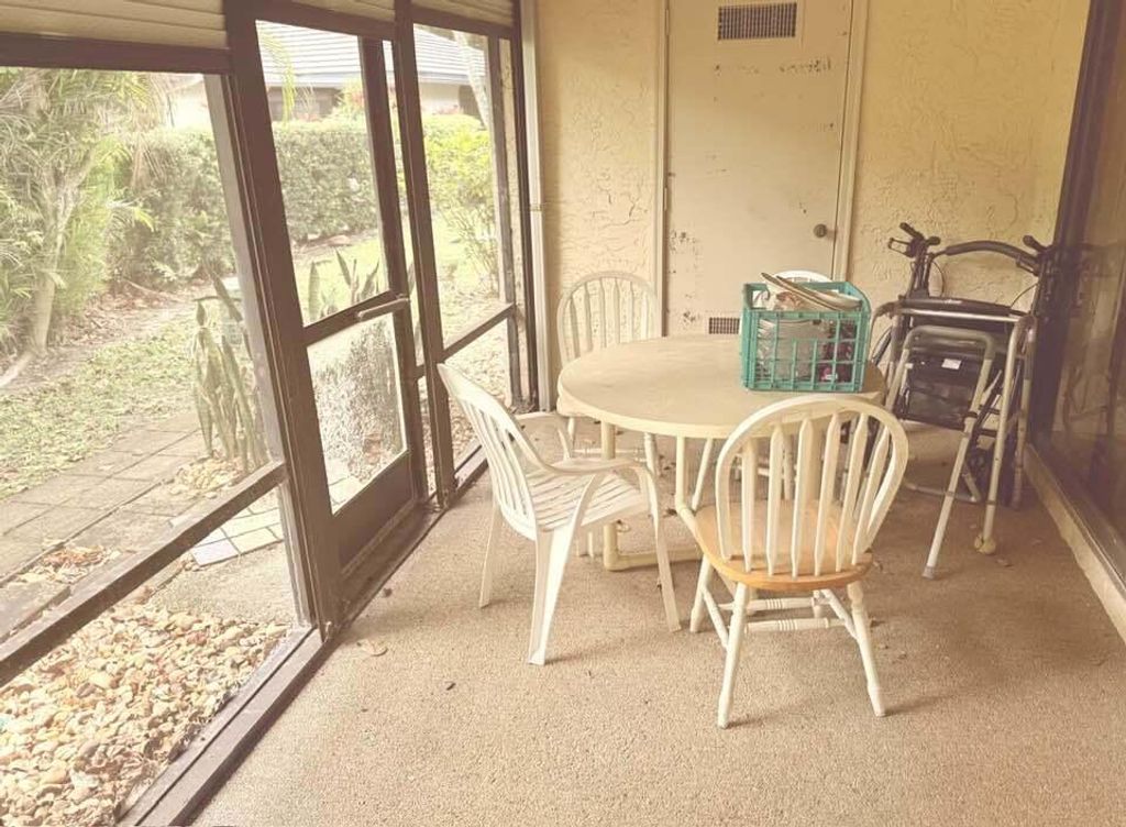 Photo of 10062 Hickorywood Place, Boynton Beach, FL 33437 (MLS # B26006980)