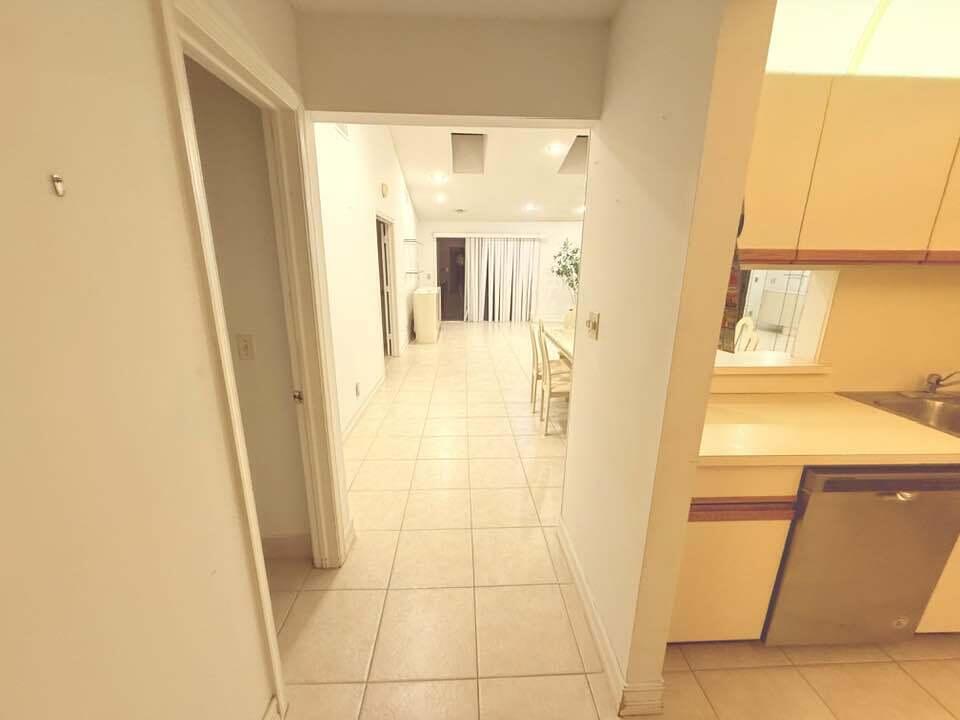 10062 Hickorywood Place