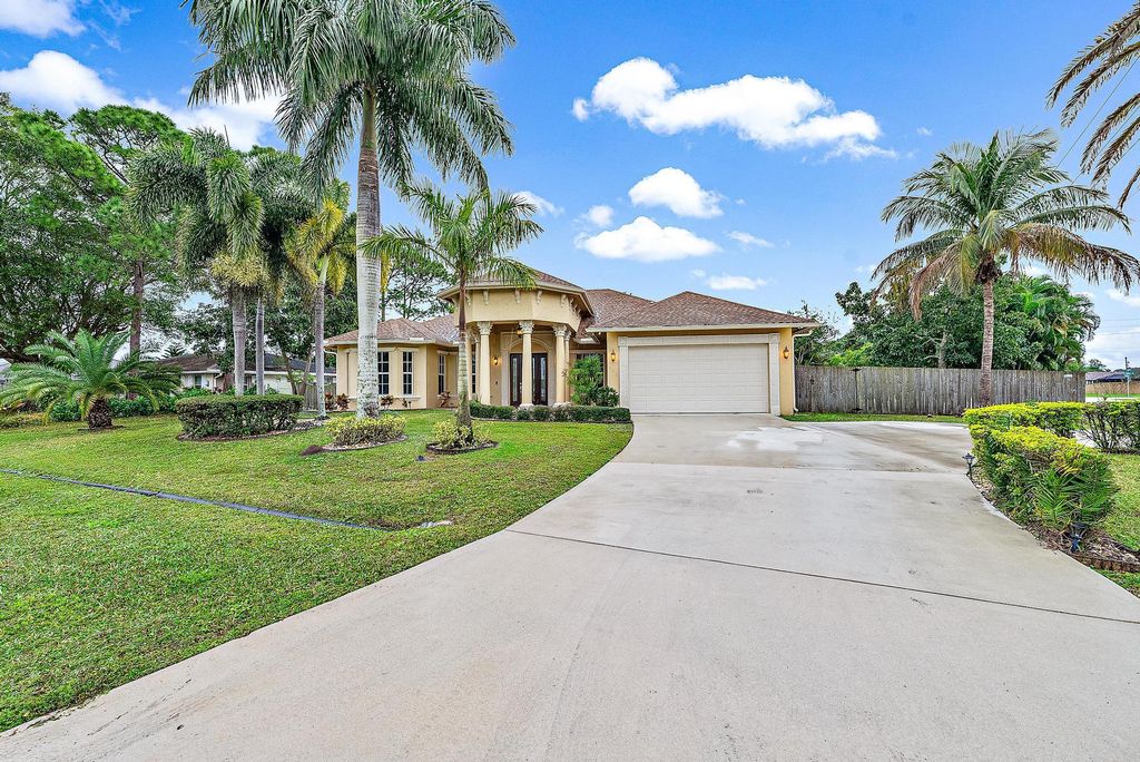 Photo of 402 SE Volkerts Terrace, Port Saint Lucie, FL 34983 (MLS # R10955158)