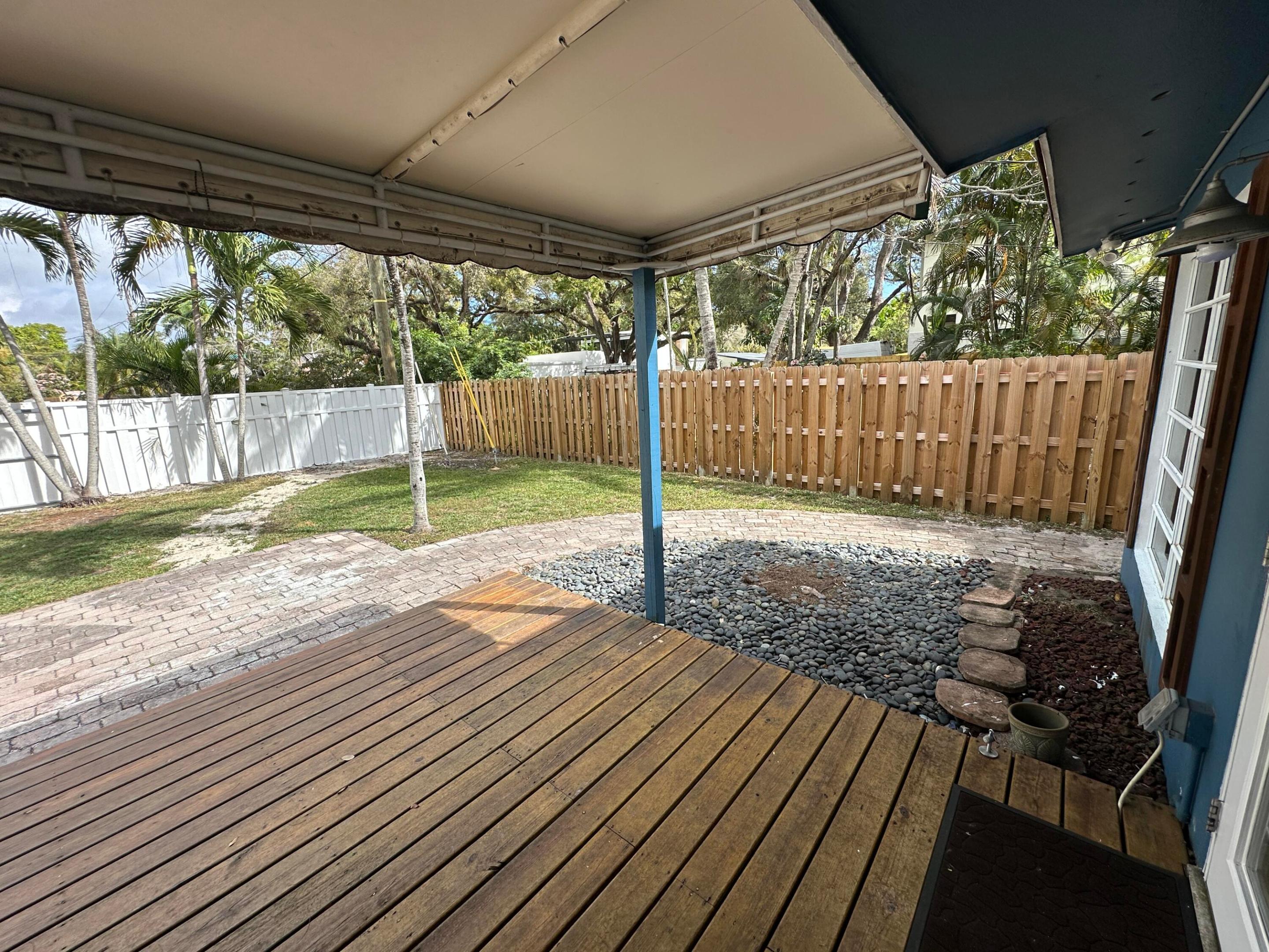 RIVERSIDE ADD AMEN PLAT - Residential Lease