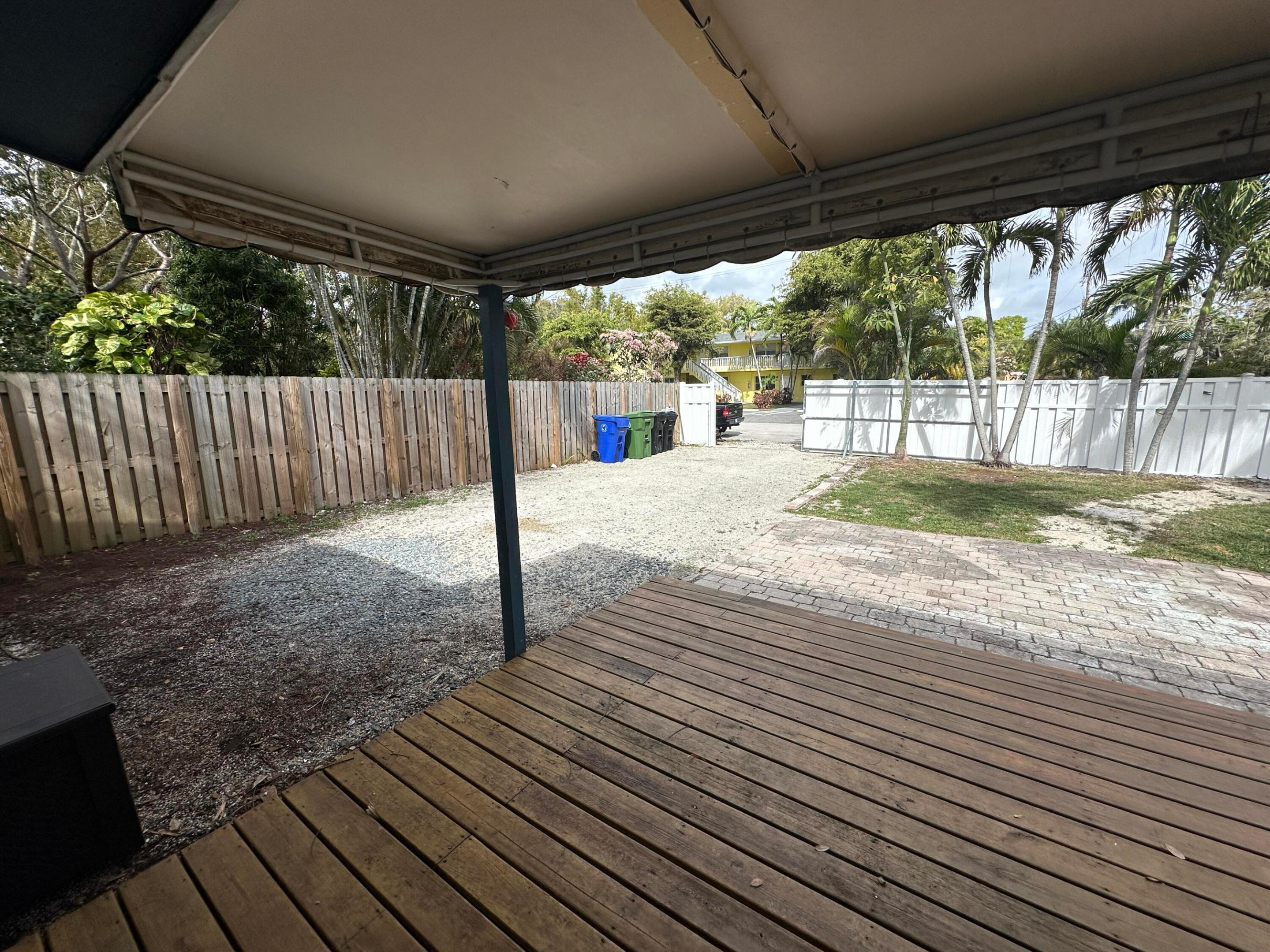 RIVERSIDE ADD AMEN PLAT - Residential Lease
