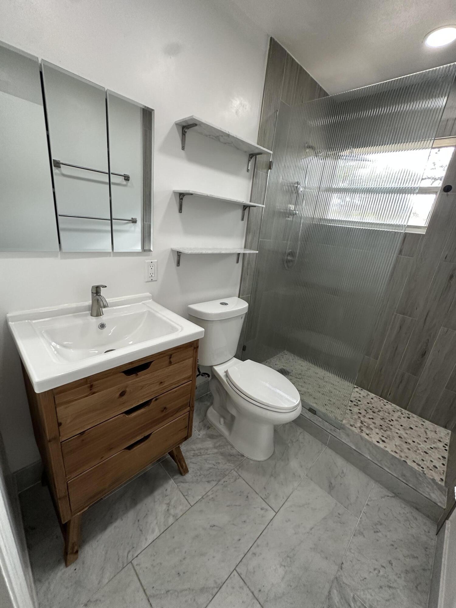 RIVERSIDE ADD AMEN PLAT - Residential Lease