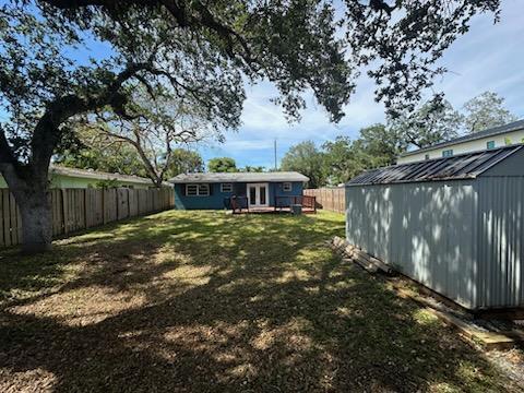 RIVERSIDE ADD AMEN PLAT - Residential Lease