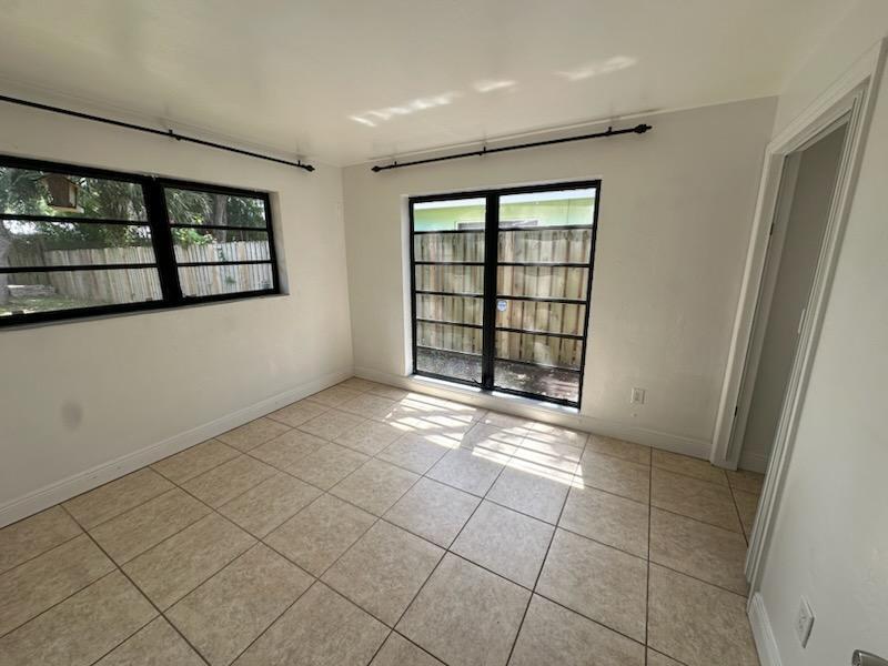 RIVERSIDE ADD AMEN PLAT - Residential Lease