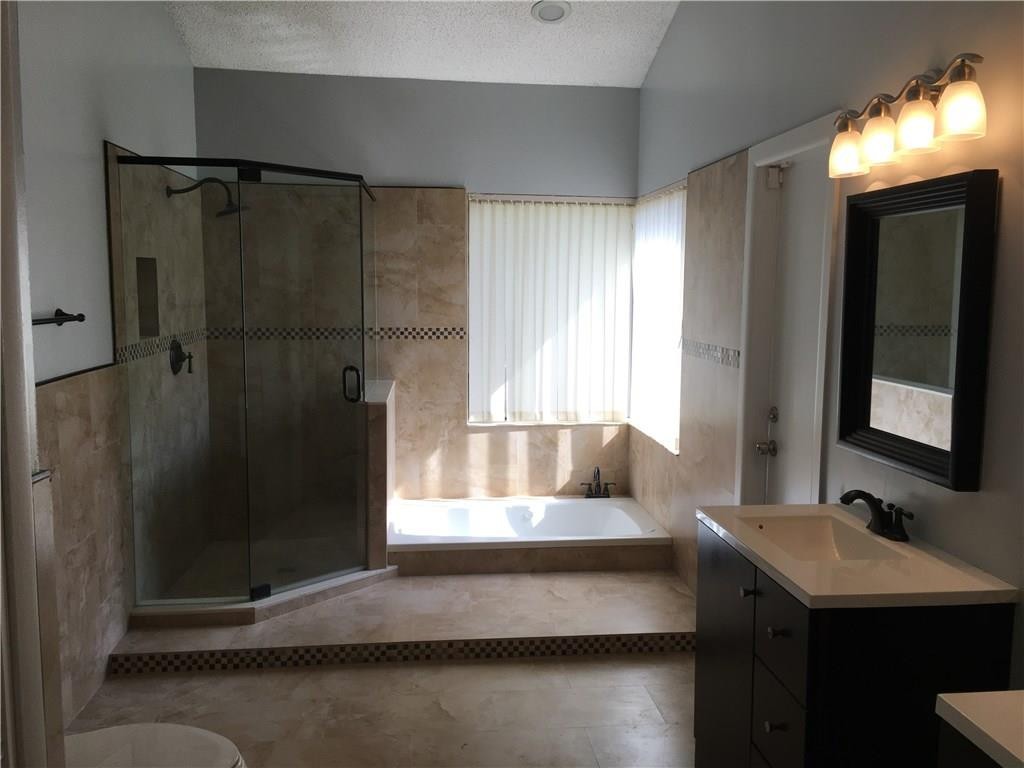 Pine Ridge 112-37 B - Residential