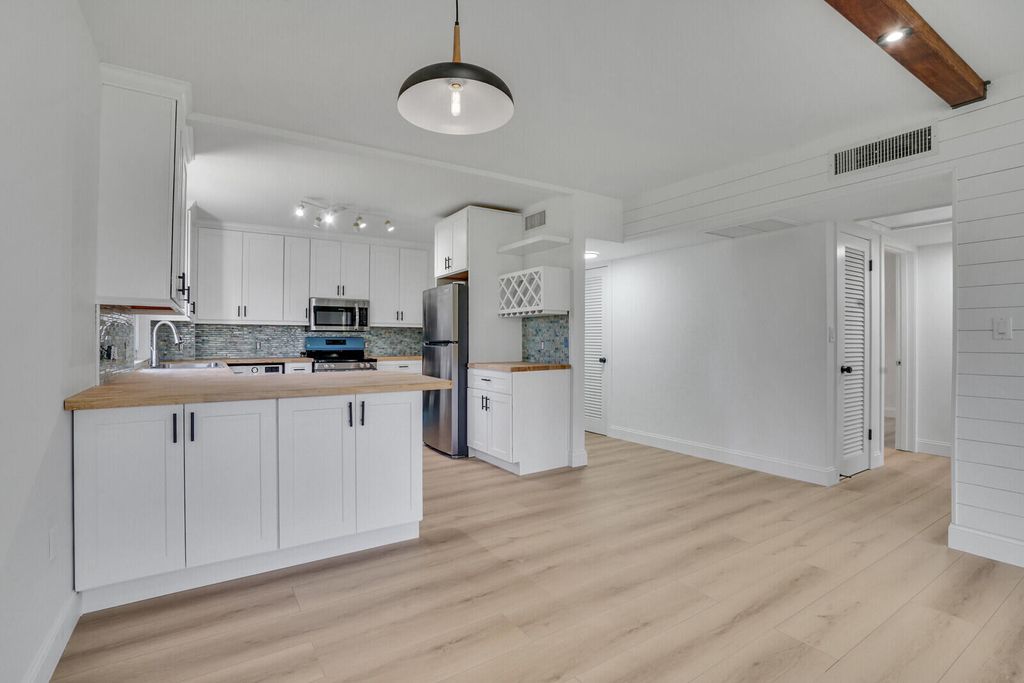 Photo of 2760 Banyan Road #A-6, Boca Raton, FL 33432 (MLS # R11060059)