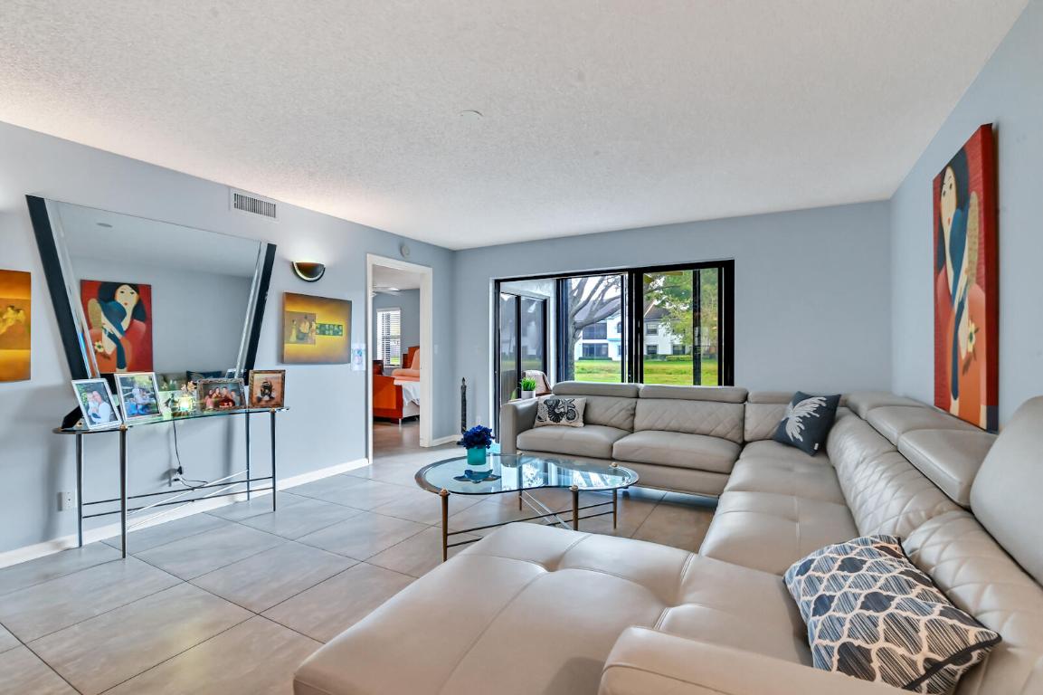 SUN VALLEY EAST CONDO - Residential