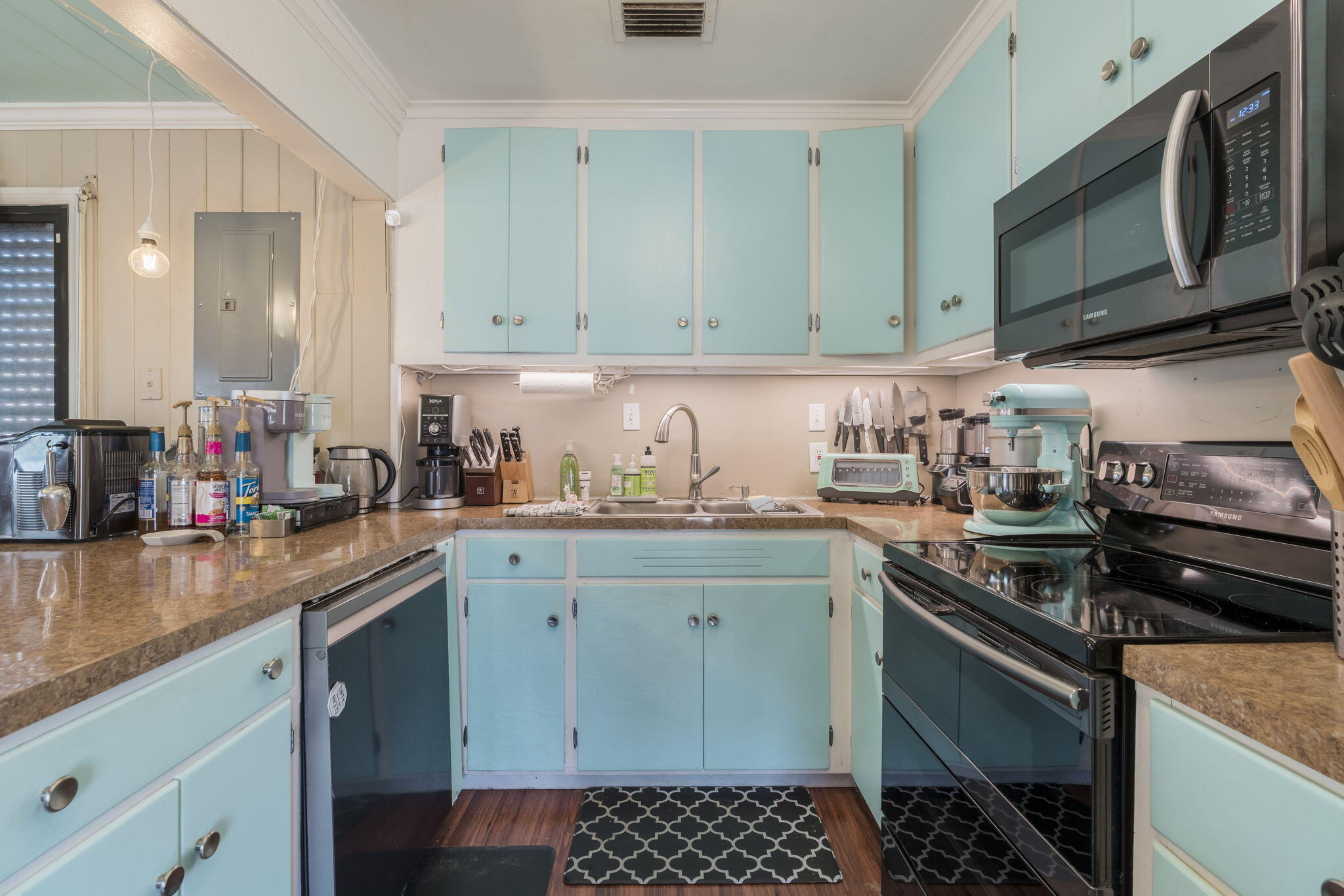 LAKE WORTH TOWN OF - Residential