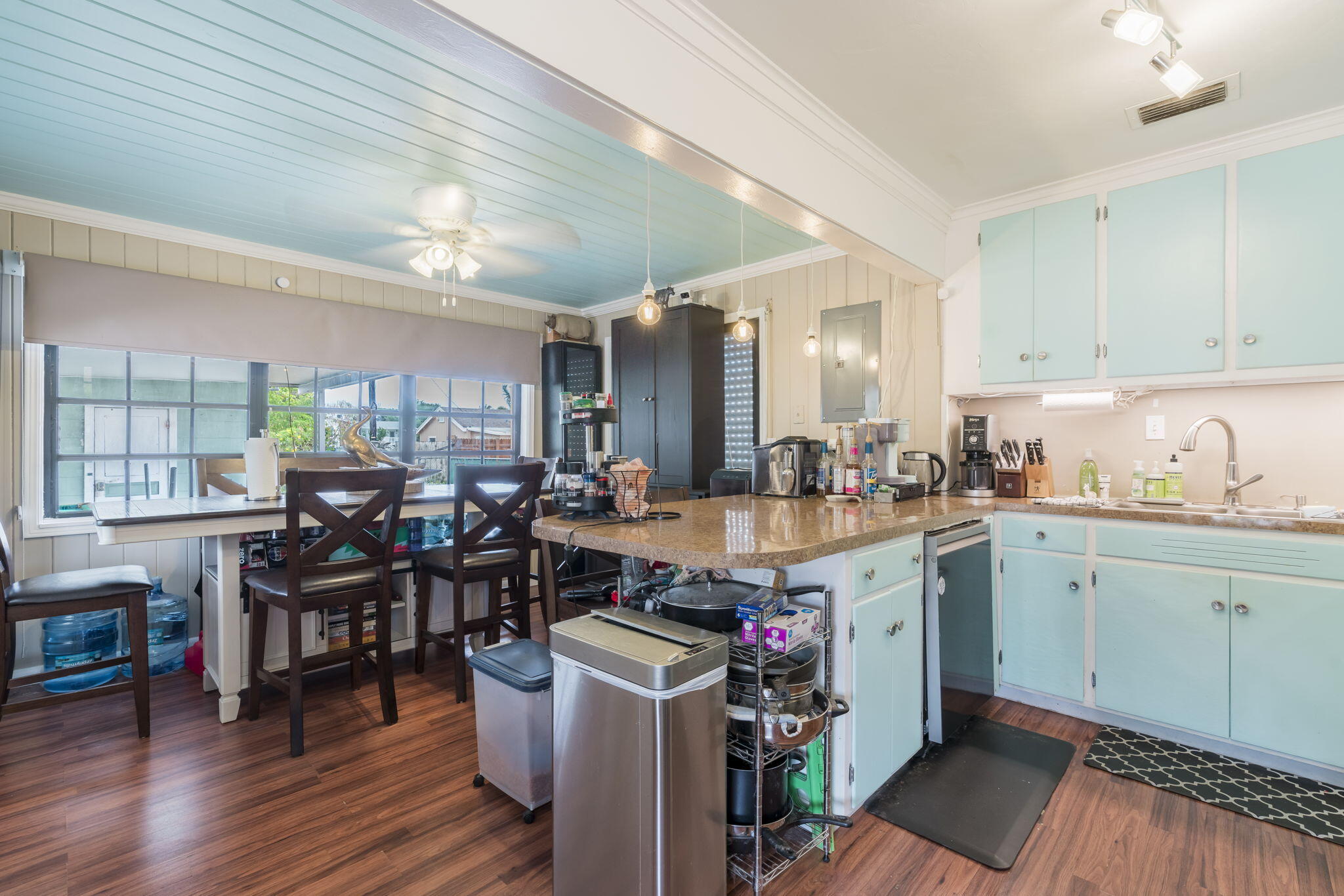 LAKE WORTH TOWN OF - Residential