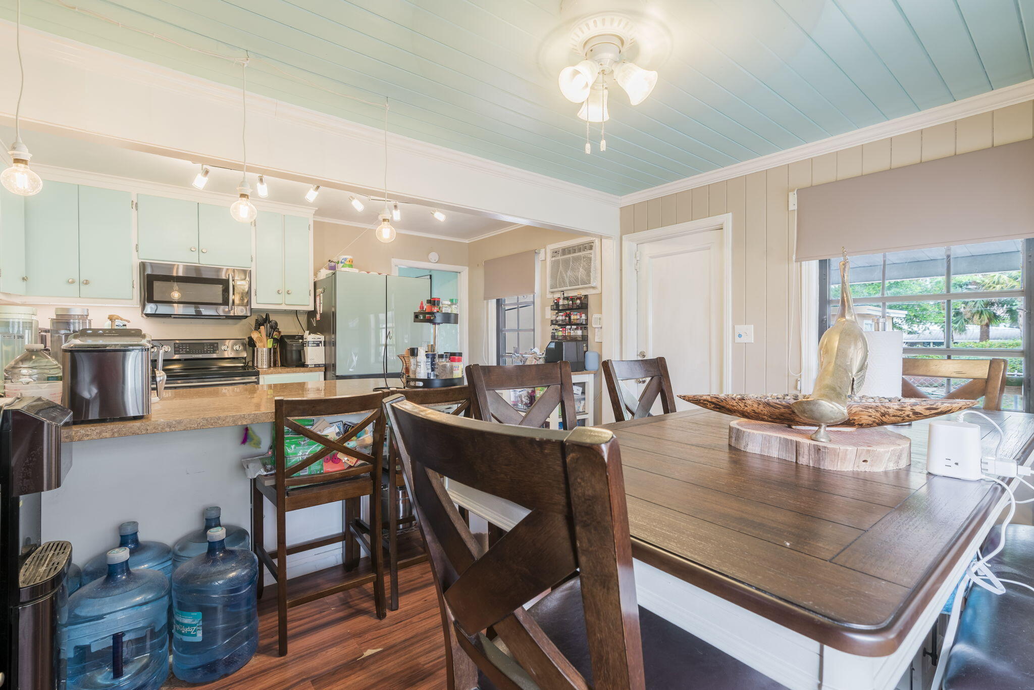 LAKE WORTH TOWN OF - Residential