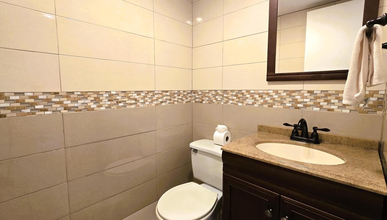 VILLAGE GREEN SUSSEX CONDO - Residential