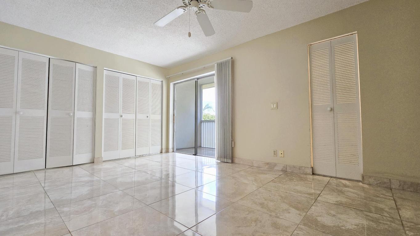 VILLAGE GREEN SUSSEX CONDO - Residential