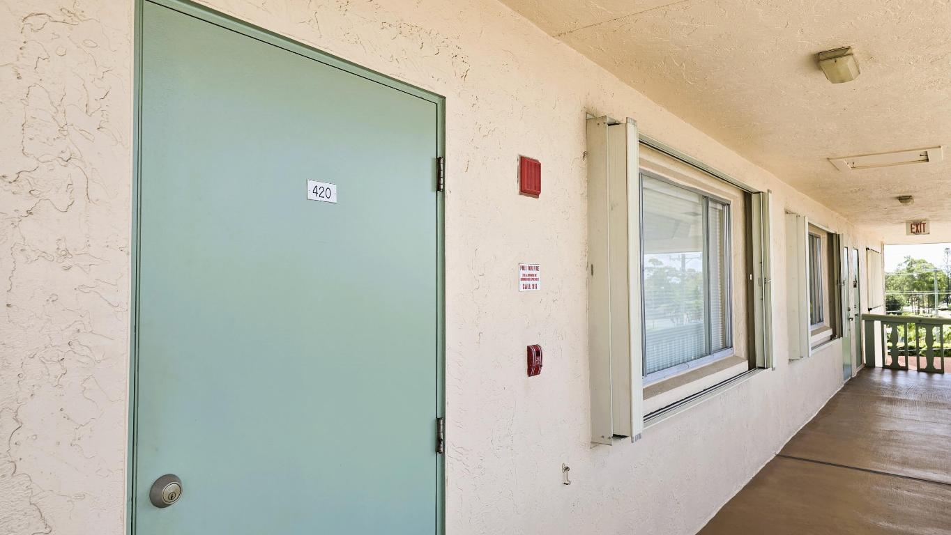 VILLAGE GREEN SUSSEX CONDO - Residential