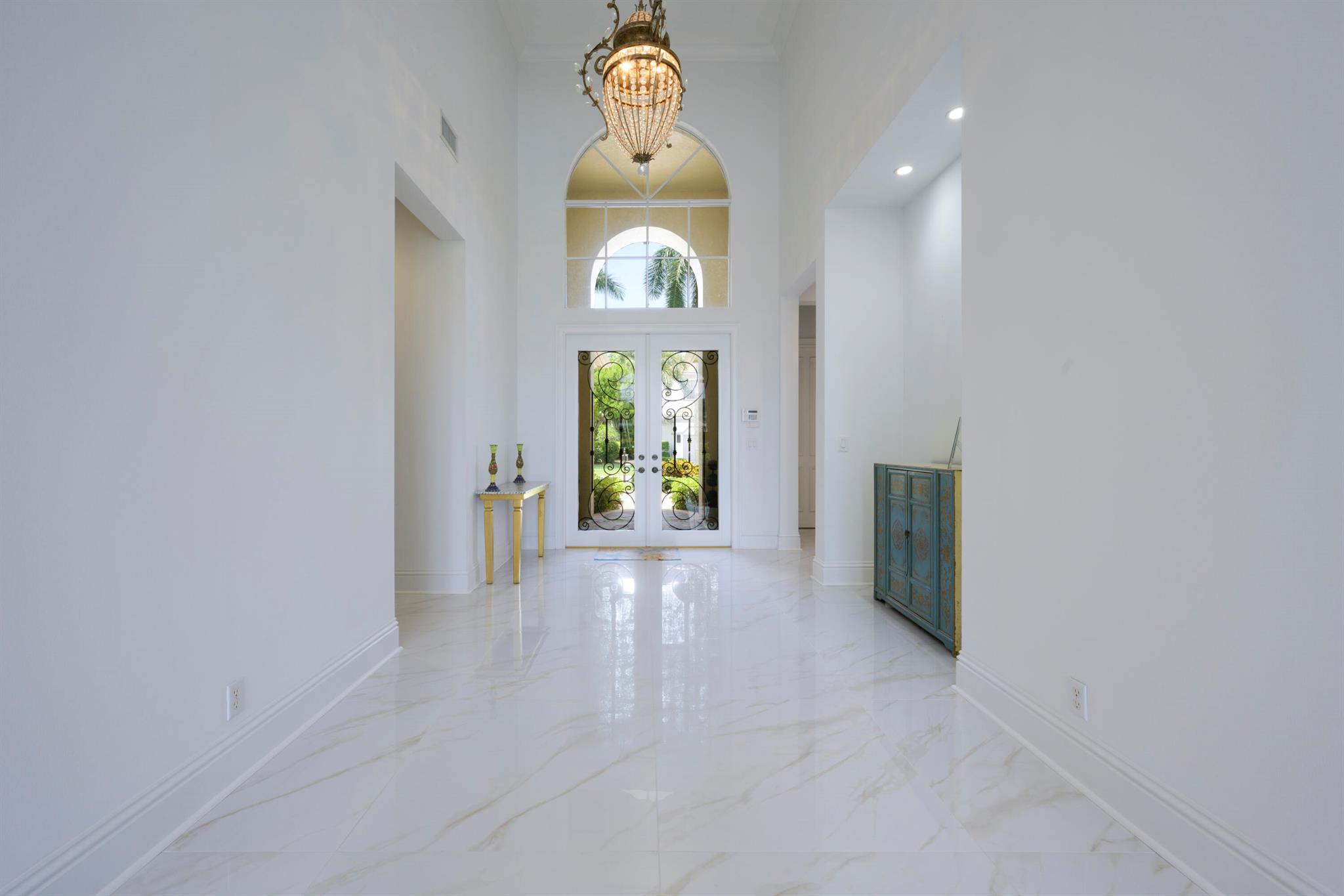 118 Monte Carlo Drive