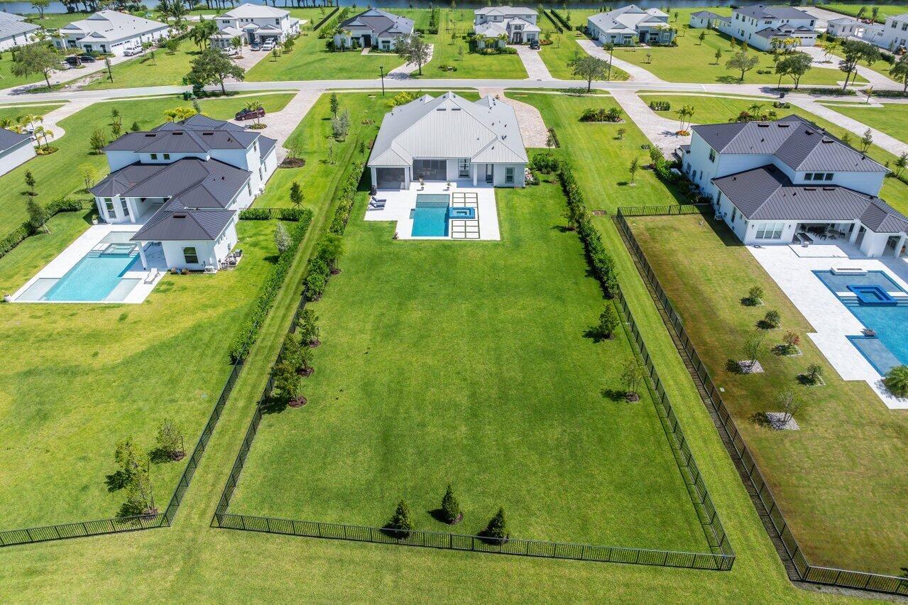 BRIDGEWATER PRESERVE - Residential