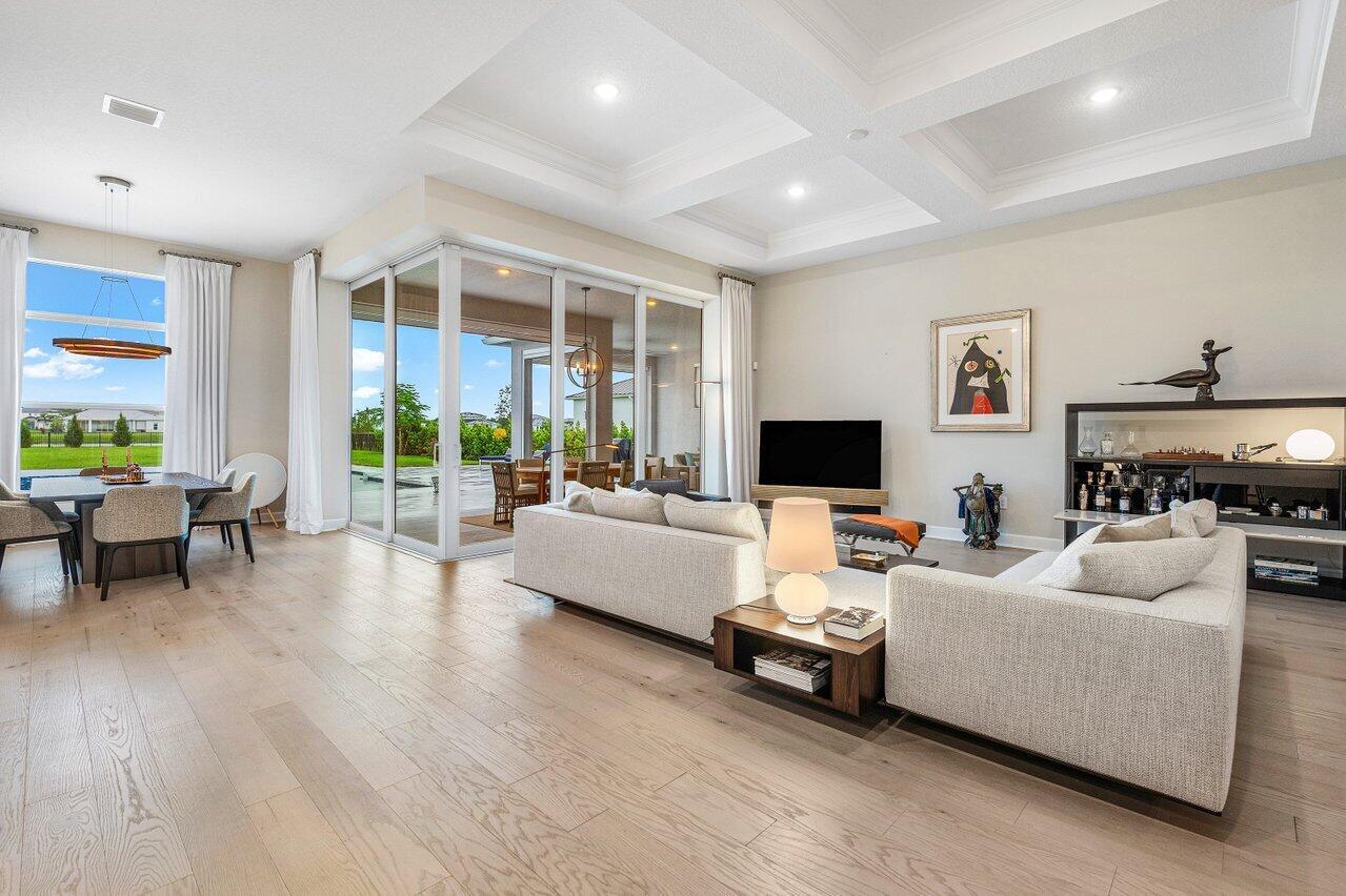 BRIDGEWATER PRESERVE - Residential