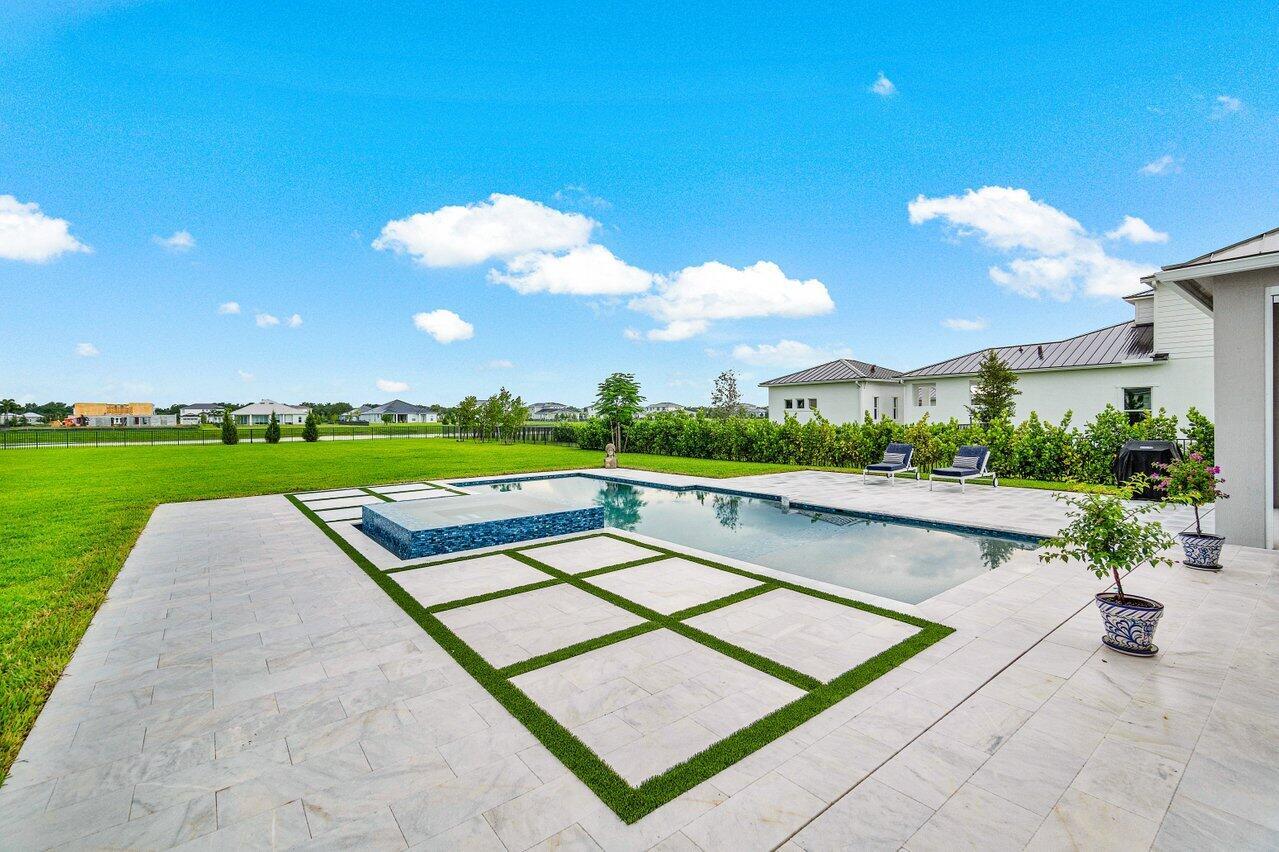 BRIDGEWATER PRESERVE - Residential