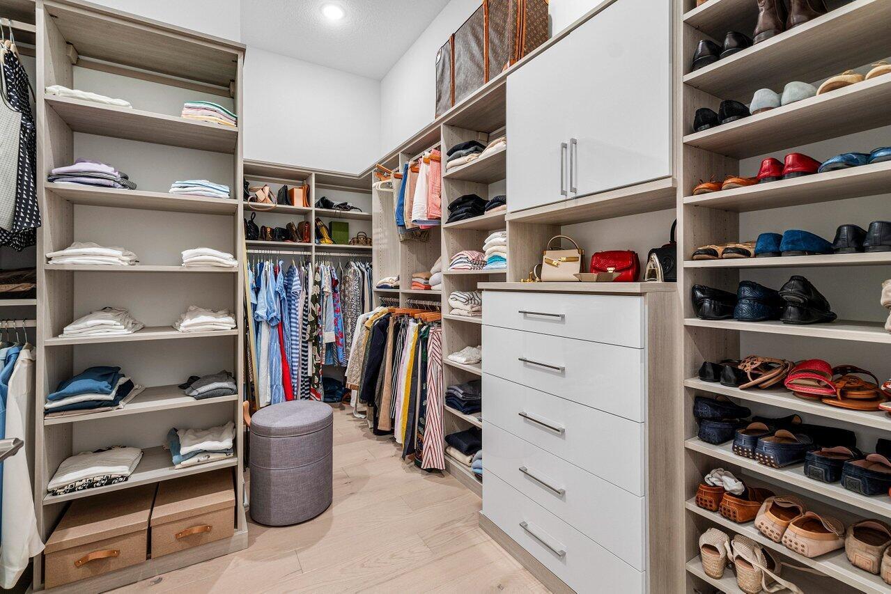 BRIDGEWATER PRESERVE - Residential