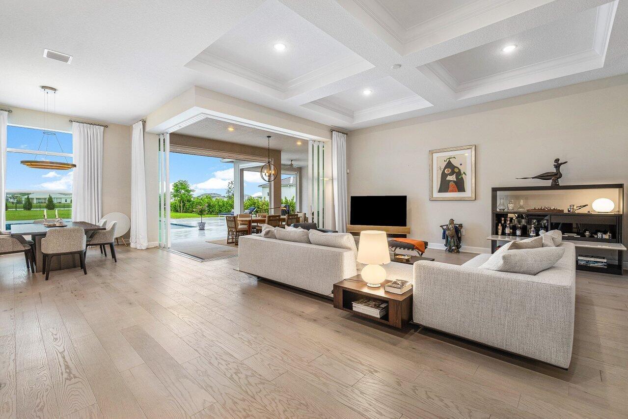 BRIDGEWATER PRESERVE - Residential