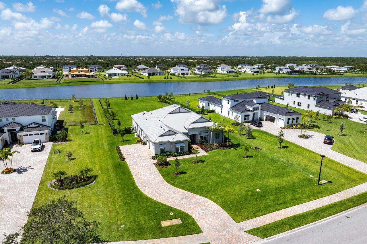 BRIDGEWATER PRESERVE - Residential